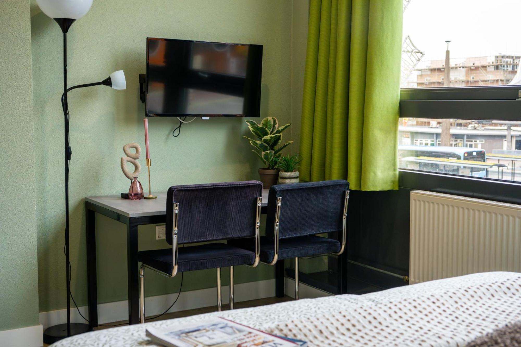 Studio Apartment,1742947910:JPEG