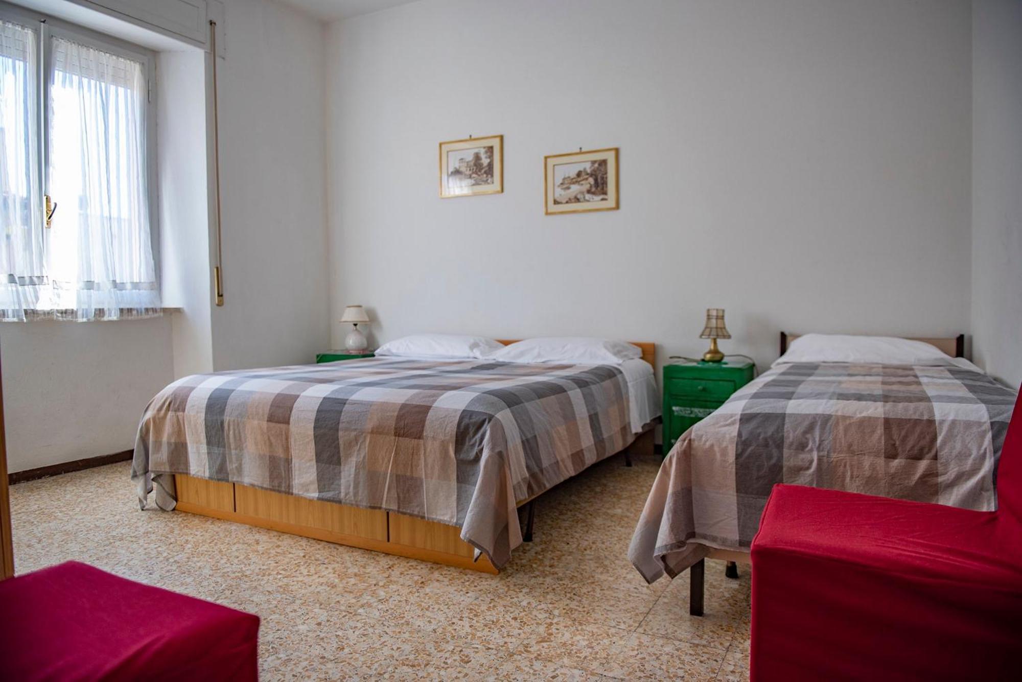 Large One-Bedroom Apartment