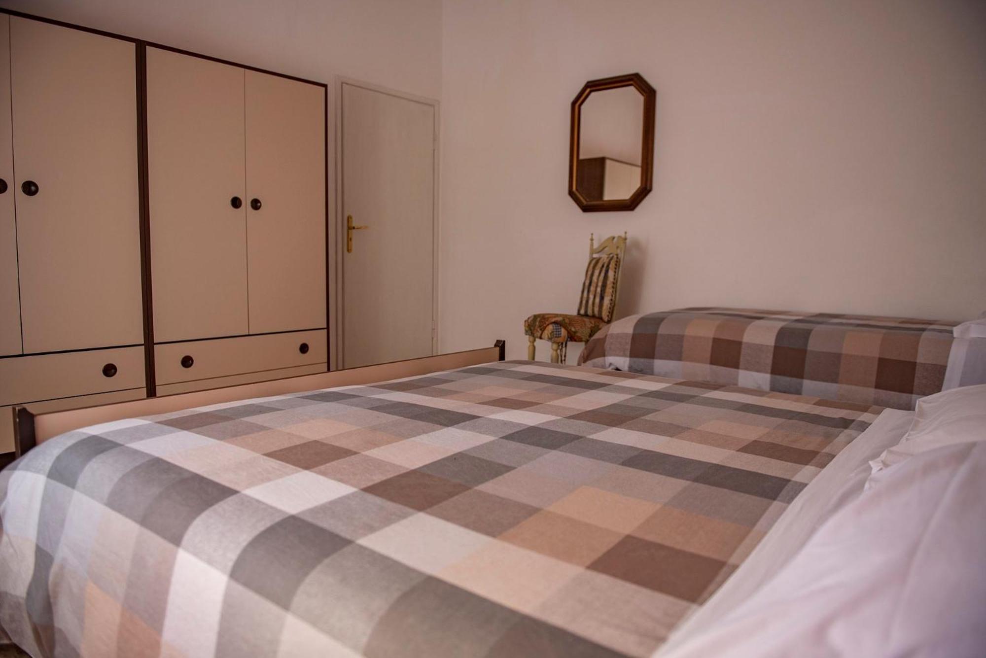 Large One-Bedroom Apartment