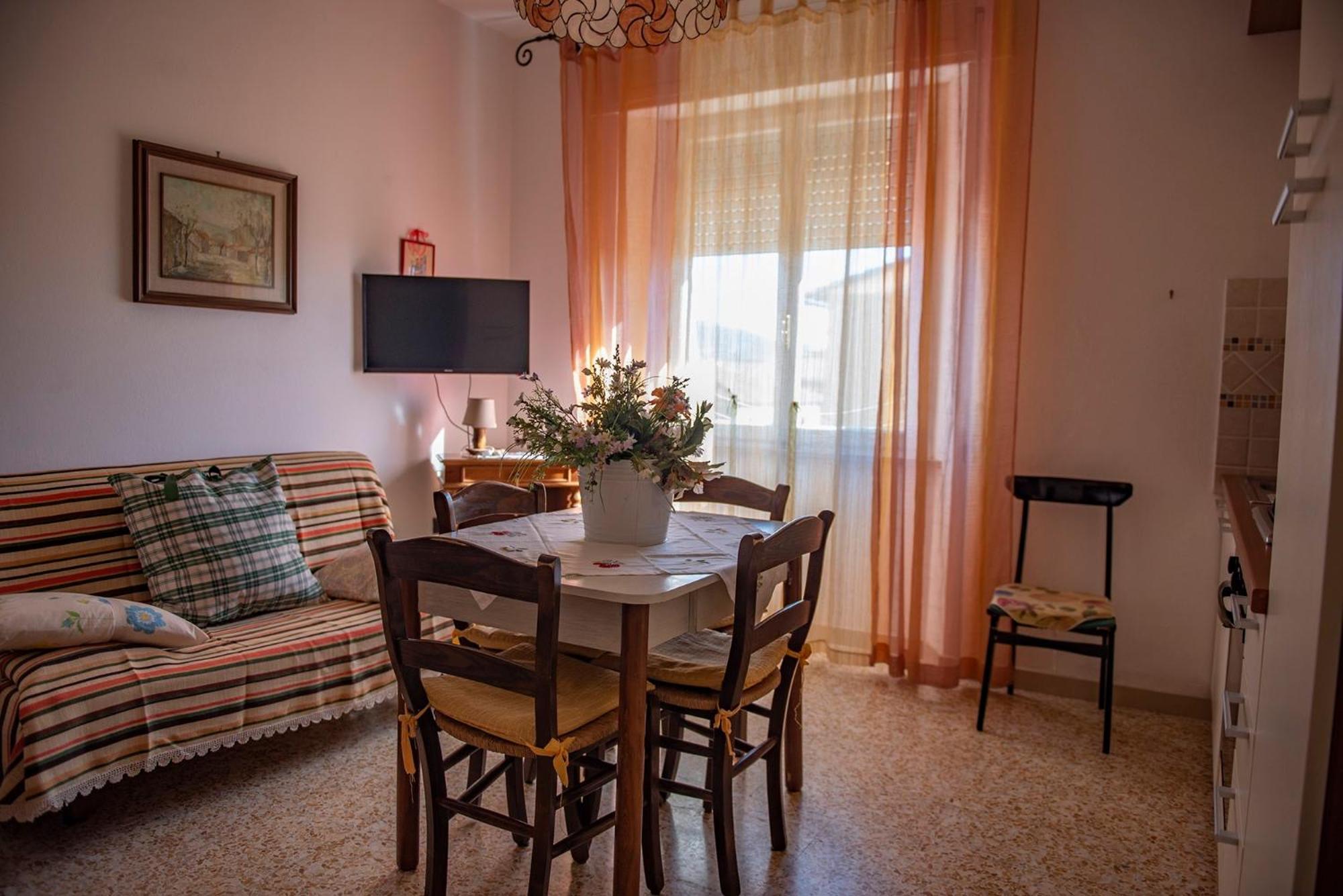 Large One-Bedroom Apartment