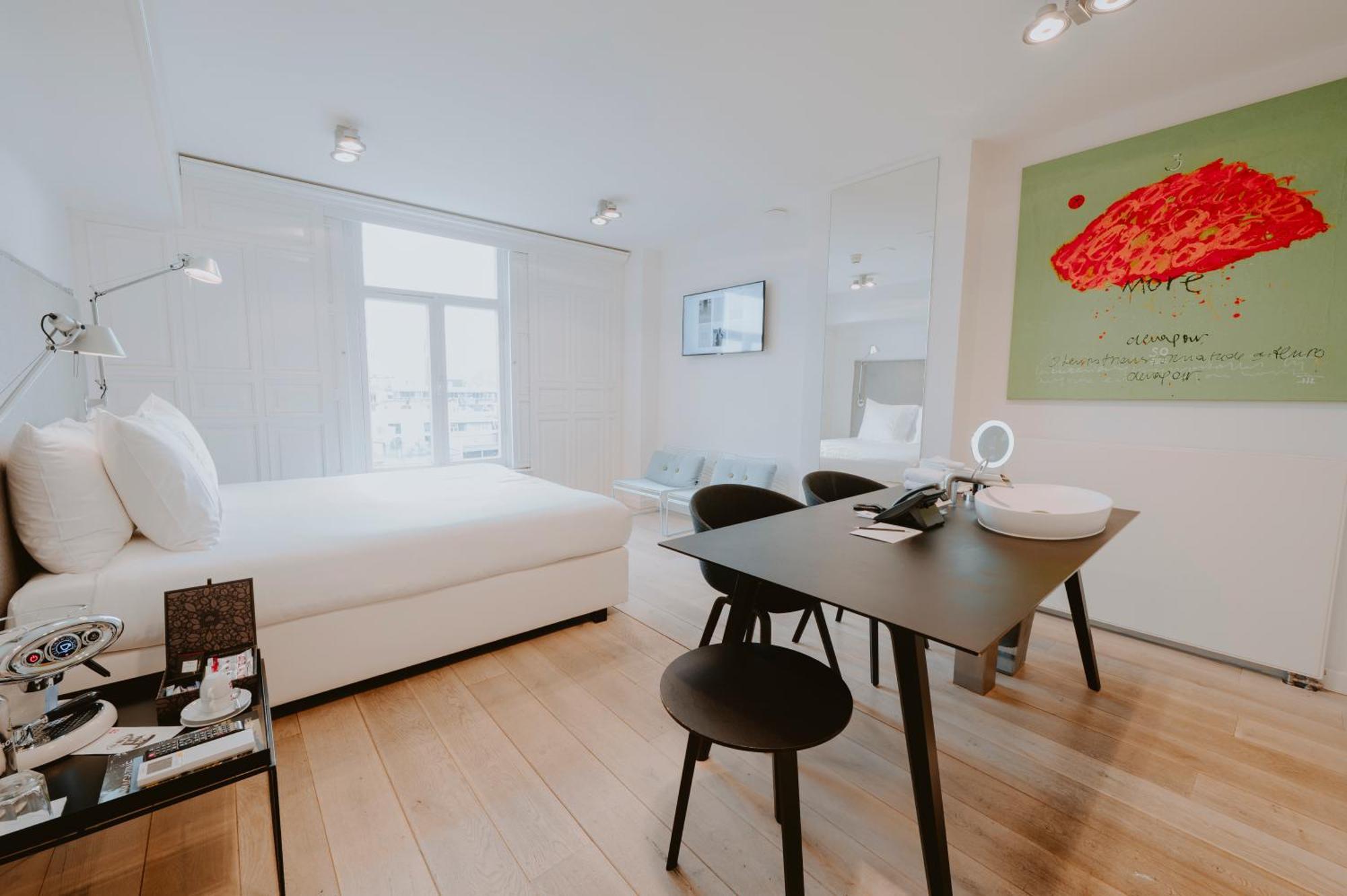 Junior Suite,1742982324:JPEG