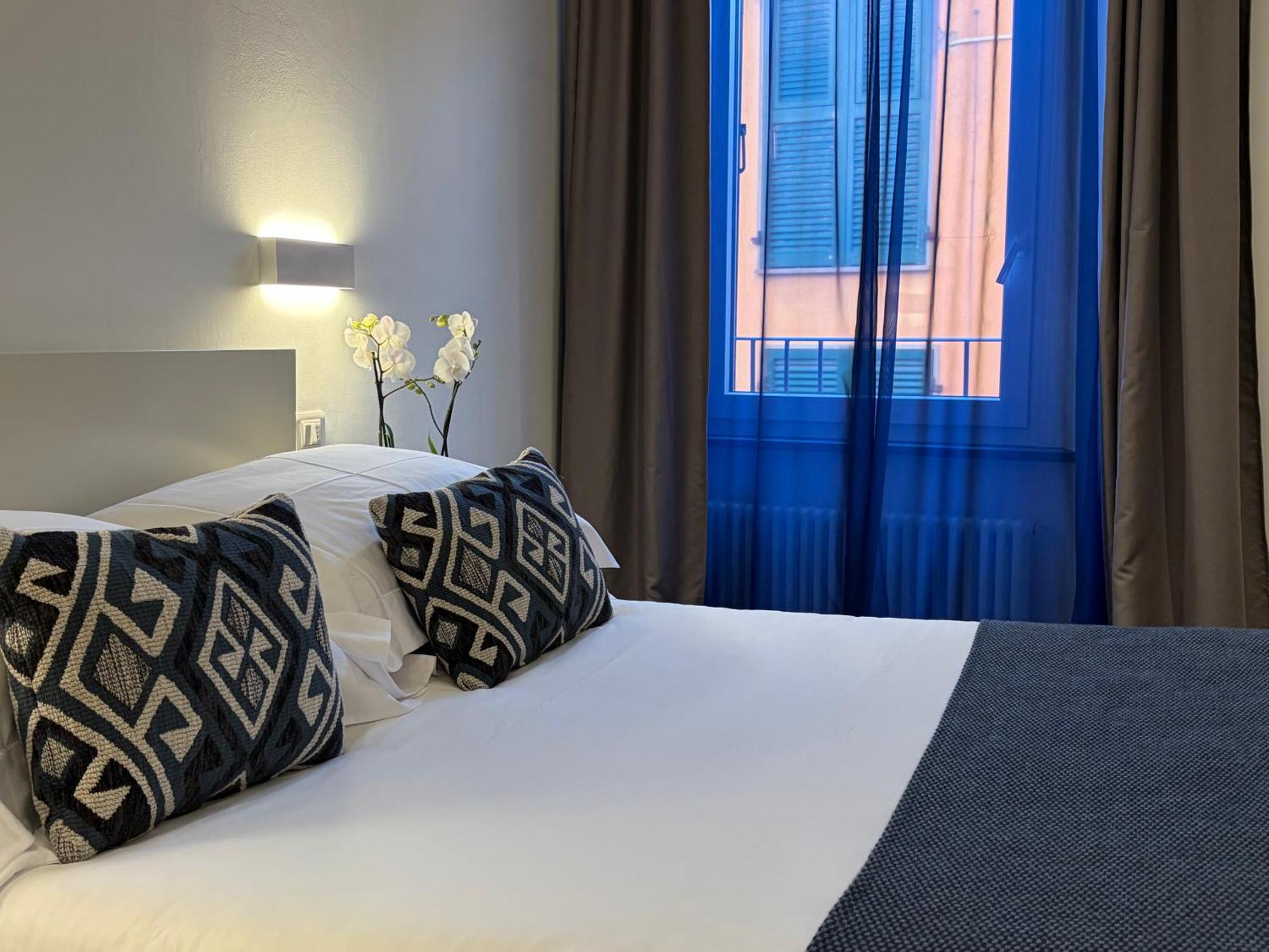 Double Room,1742988170:JPEG