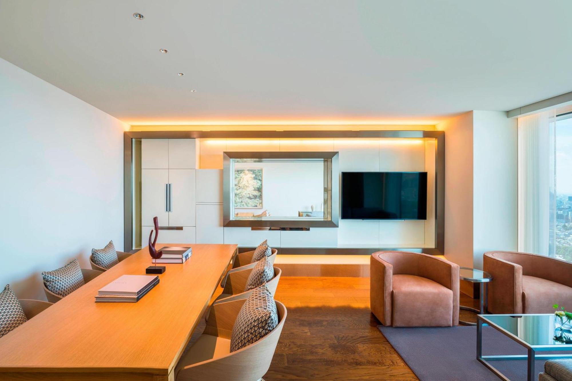 One-Bedroom Kioi Suite King Bed Club Lounge Access,1742990515:JPEG
