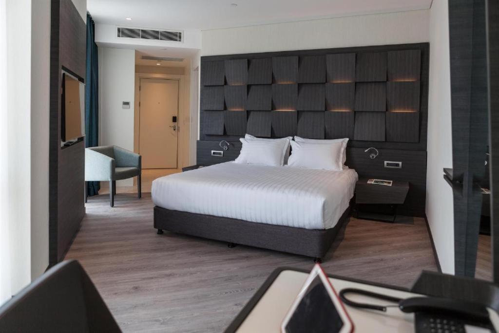 Corner Room
