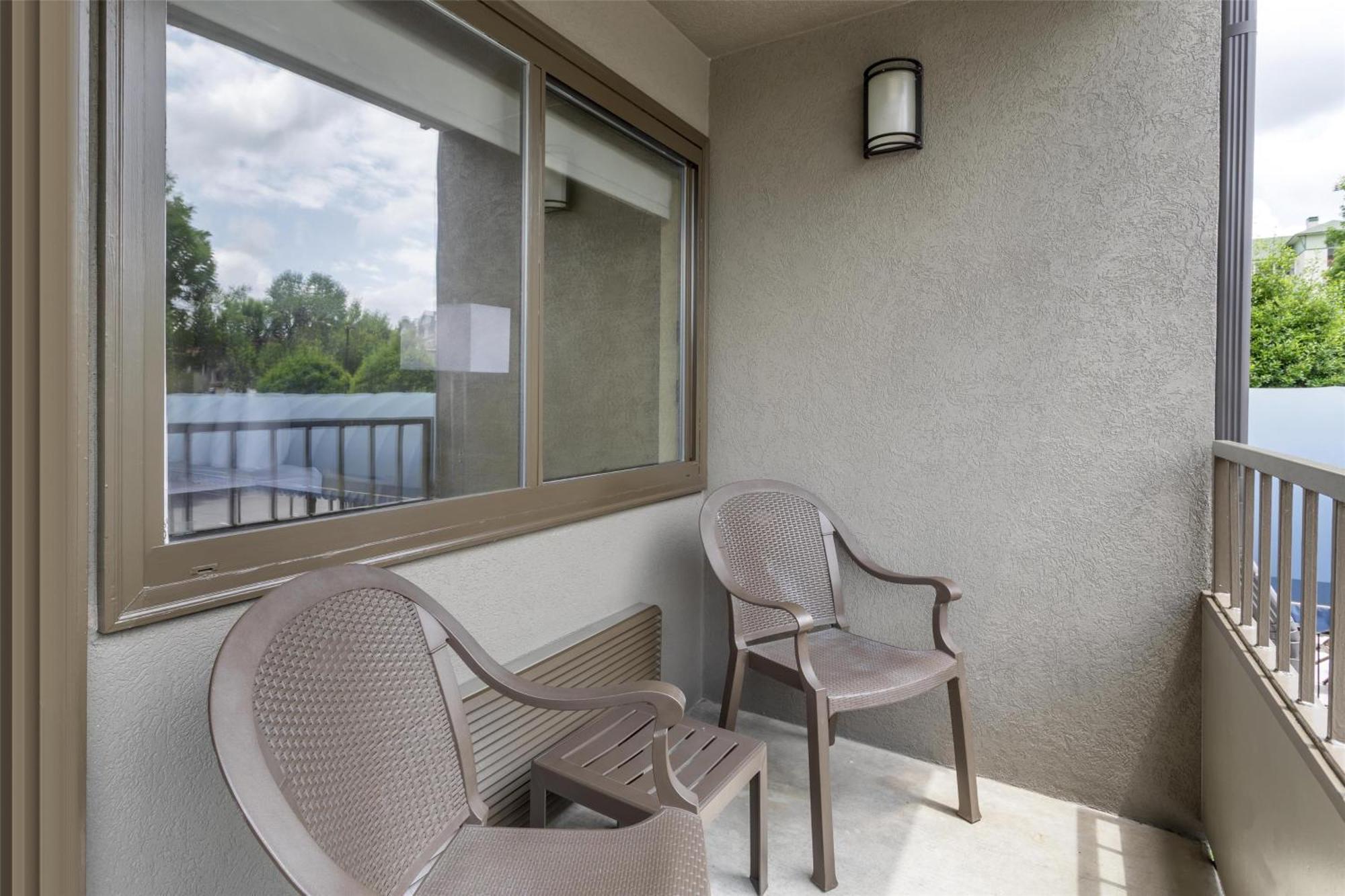 Queen Room Two Queen Beds Private Balcony or Non-Smoking