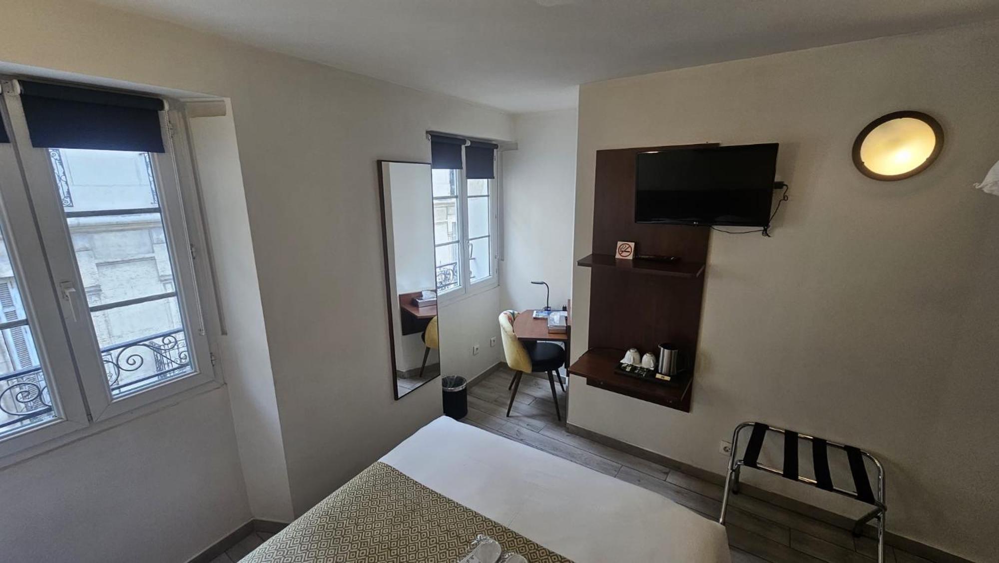 Large Double Room