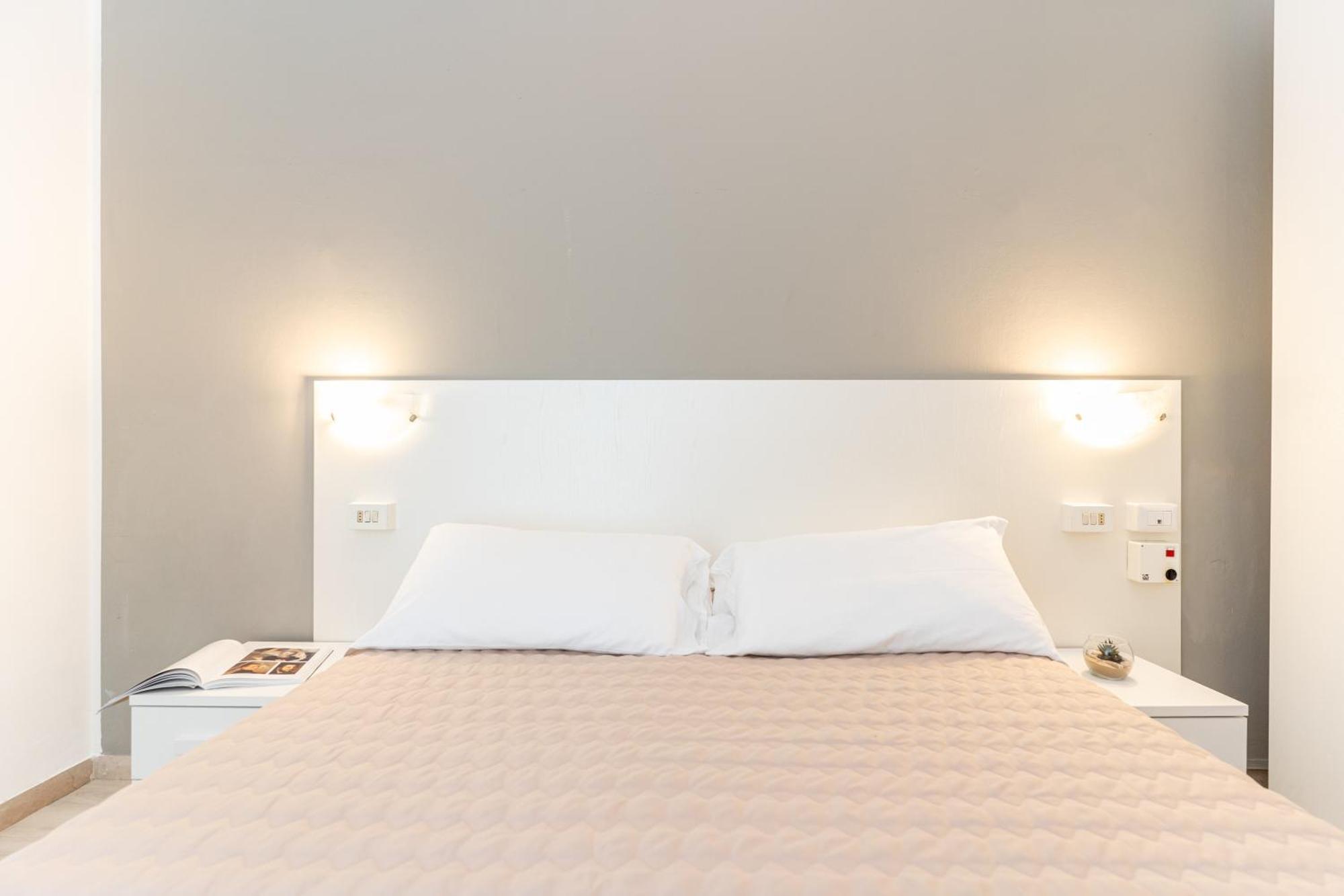 Standard Double or Twin Room Balcony