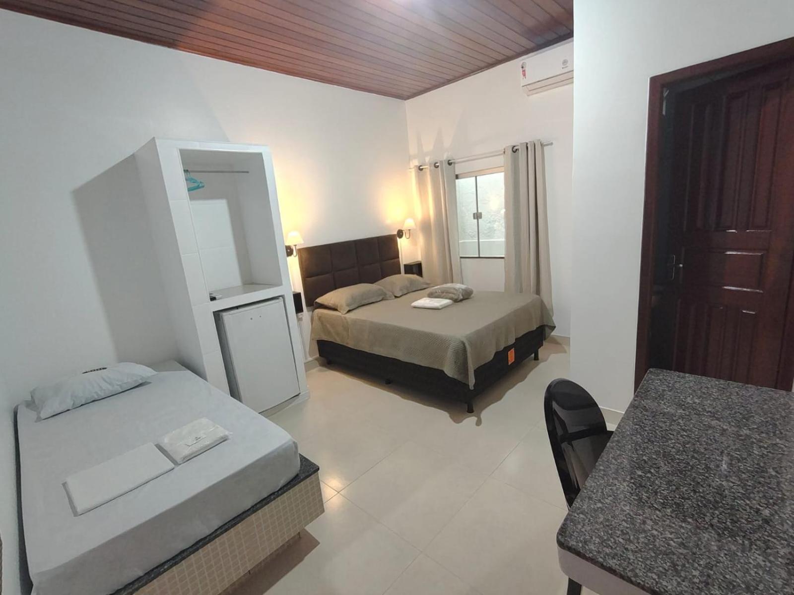 Twin Room,1739502147:JPEG