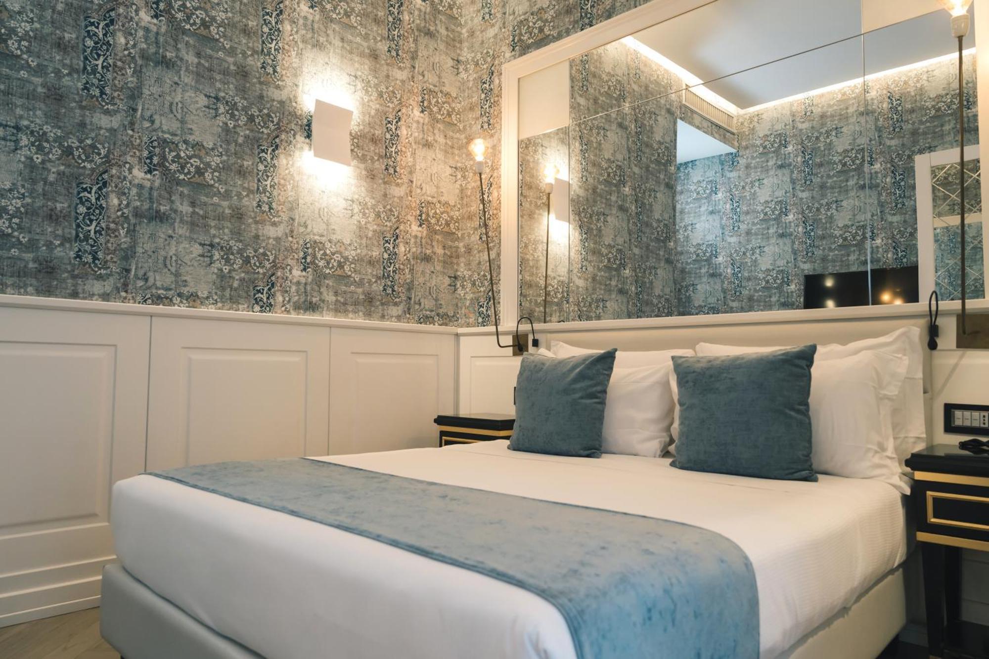 Deluxe Double Room Balcony
