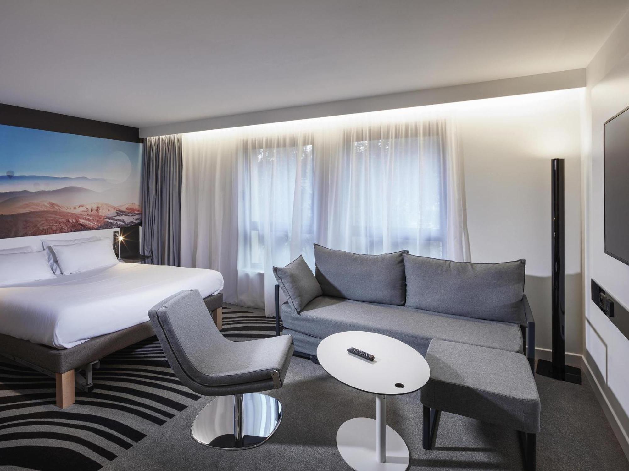 Superior Suite with 2 twin beds,1739517976:JPEG