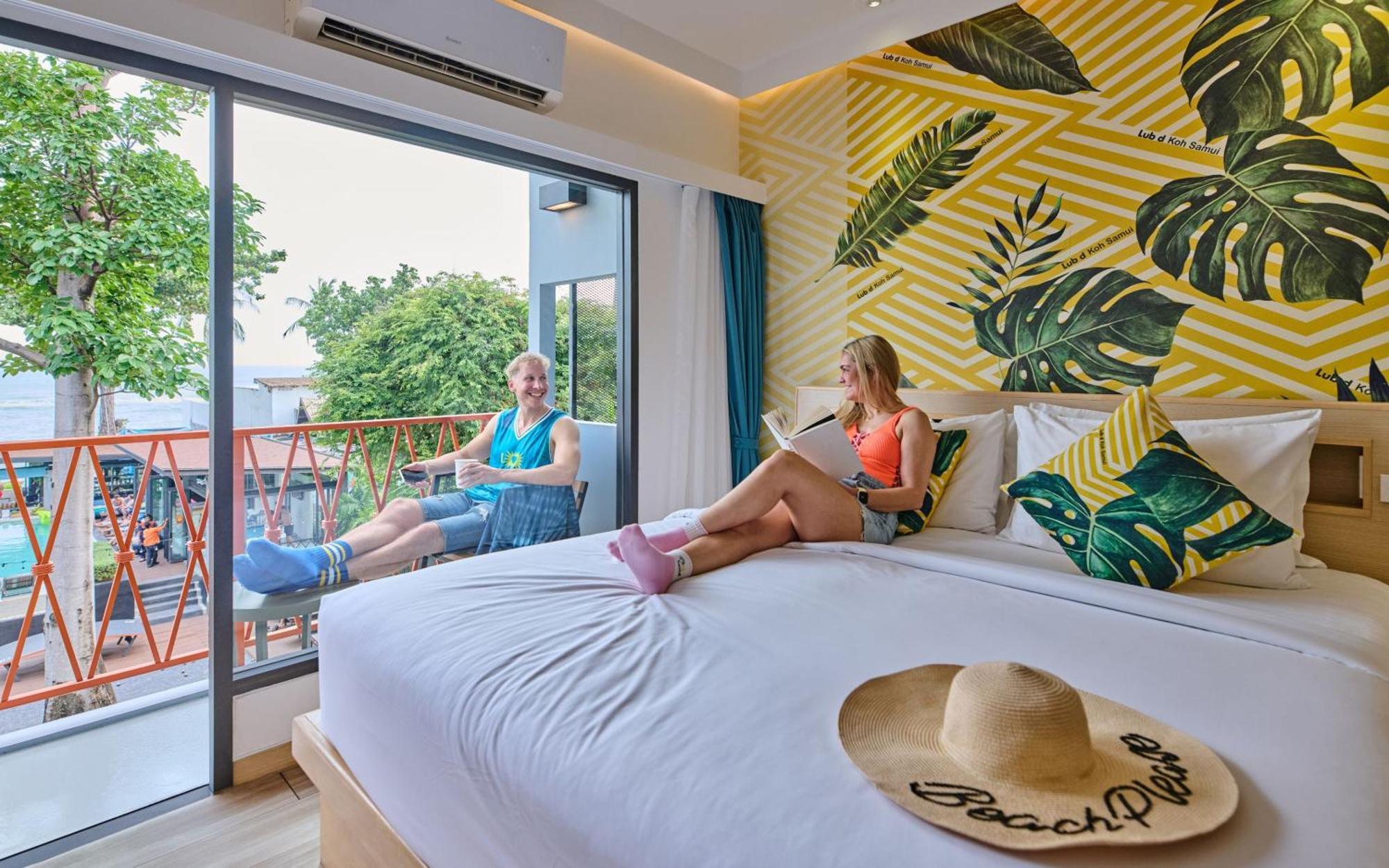Deluxe Sea View King Room