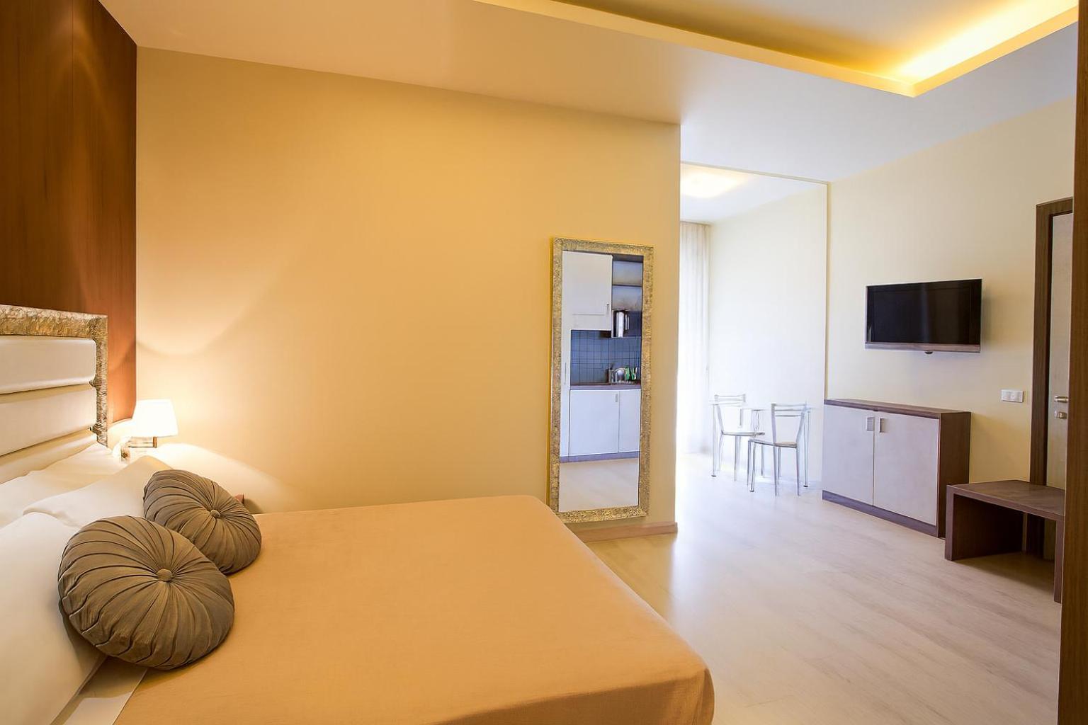 Studio Apartment