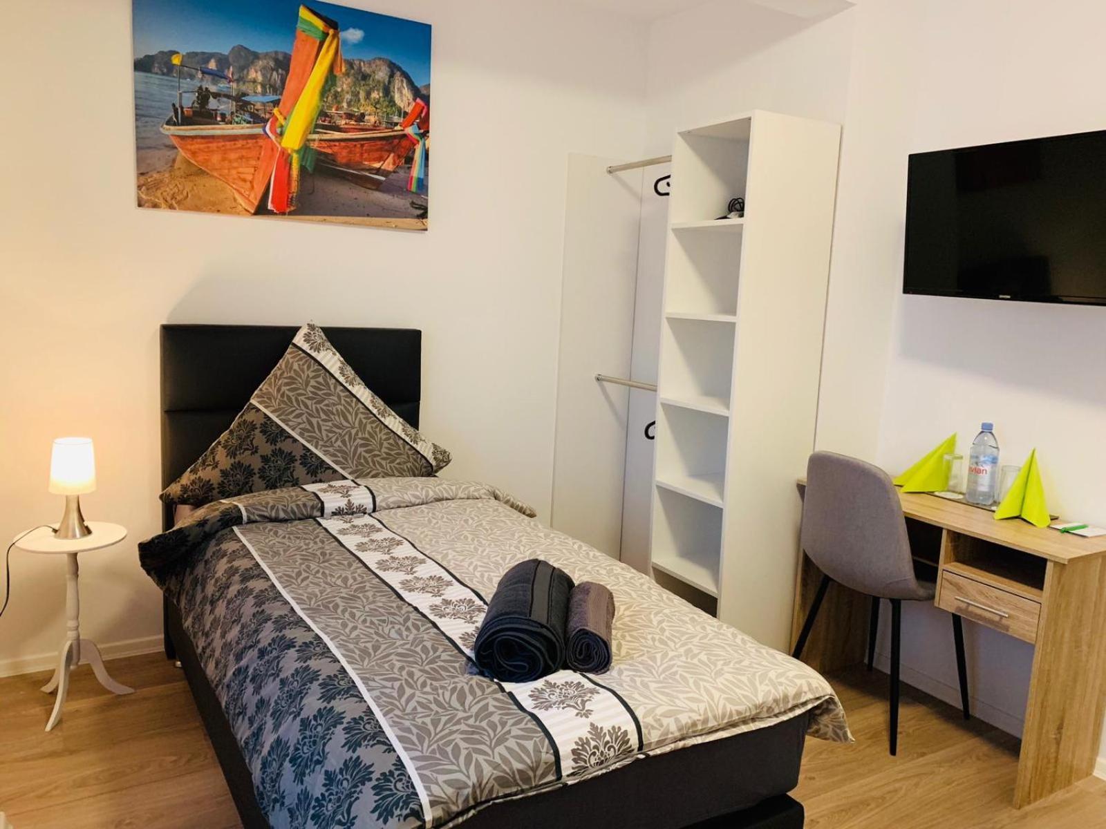 Deluxe Single Room