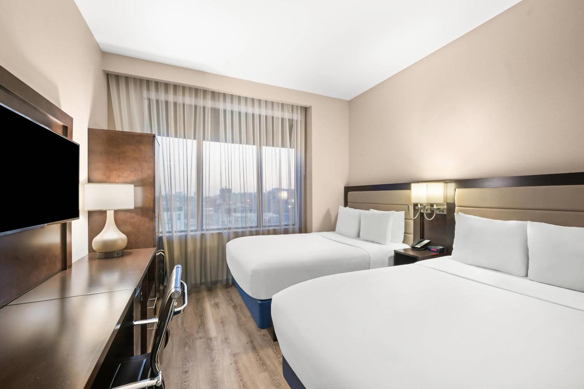 Double Room Two Double Beds Non-Smoking