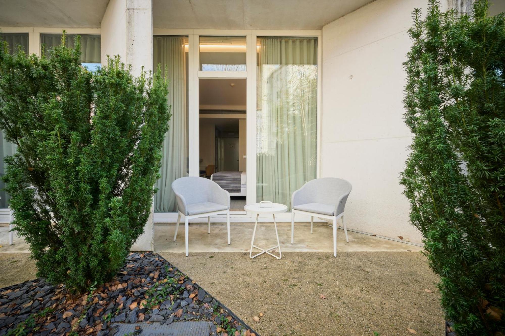 Double Terrace Garden,1743224255:JPEG