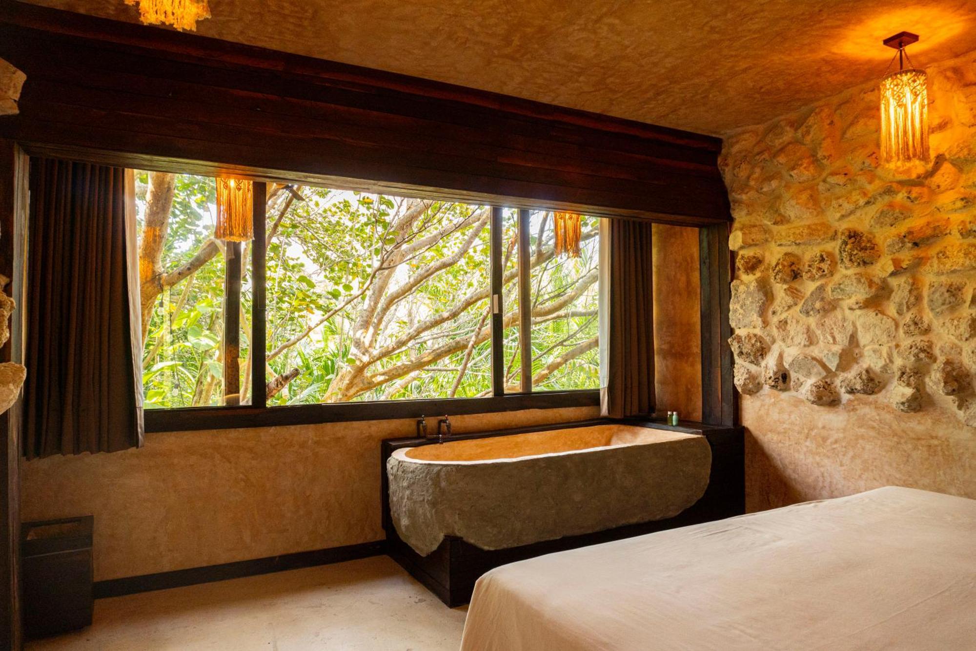 Private Jungle Room,1758490398:JPEG