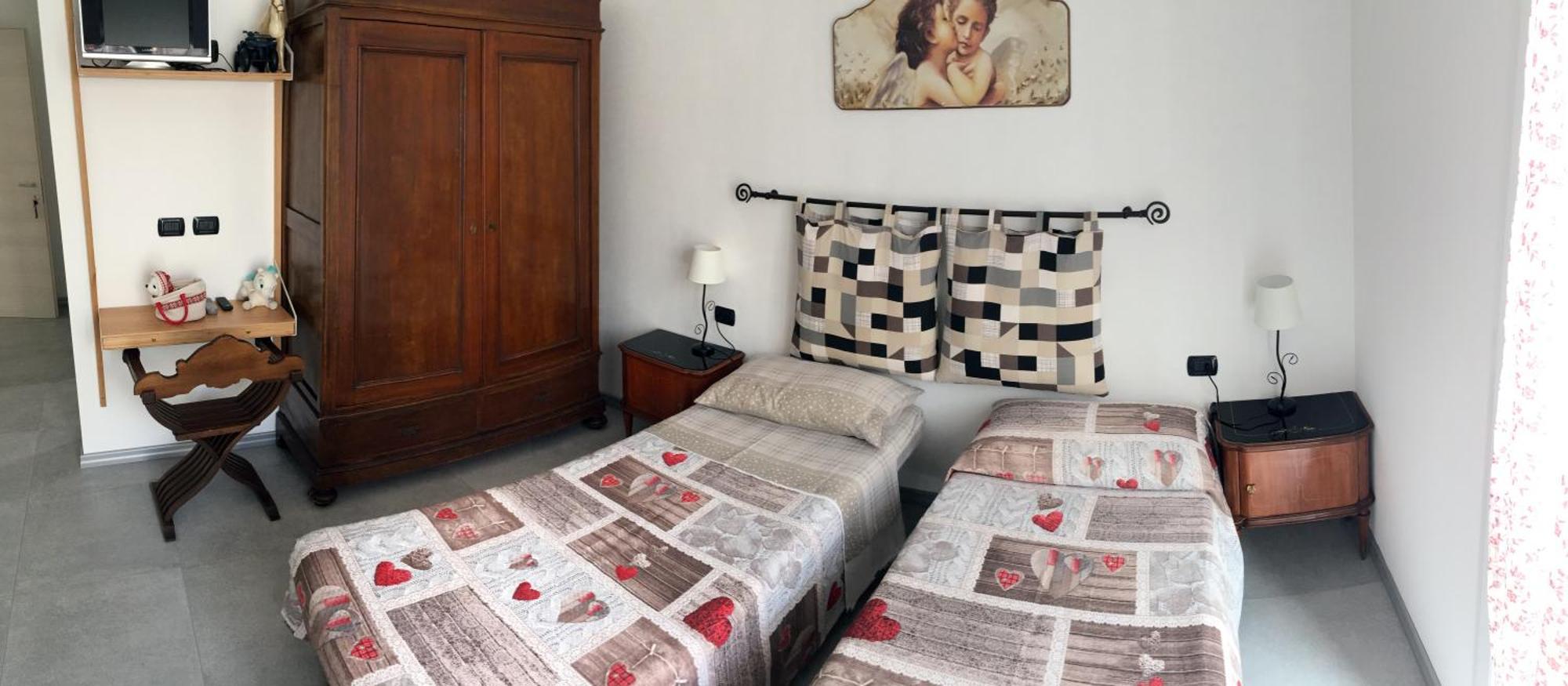 Double or Twin Room Garden View