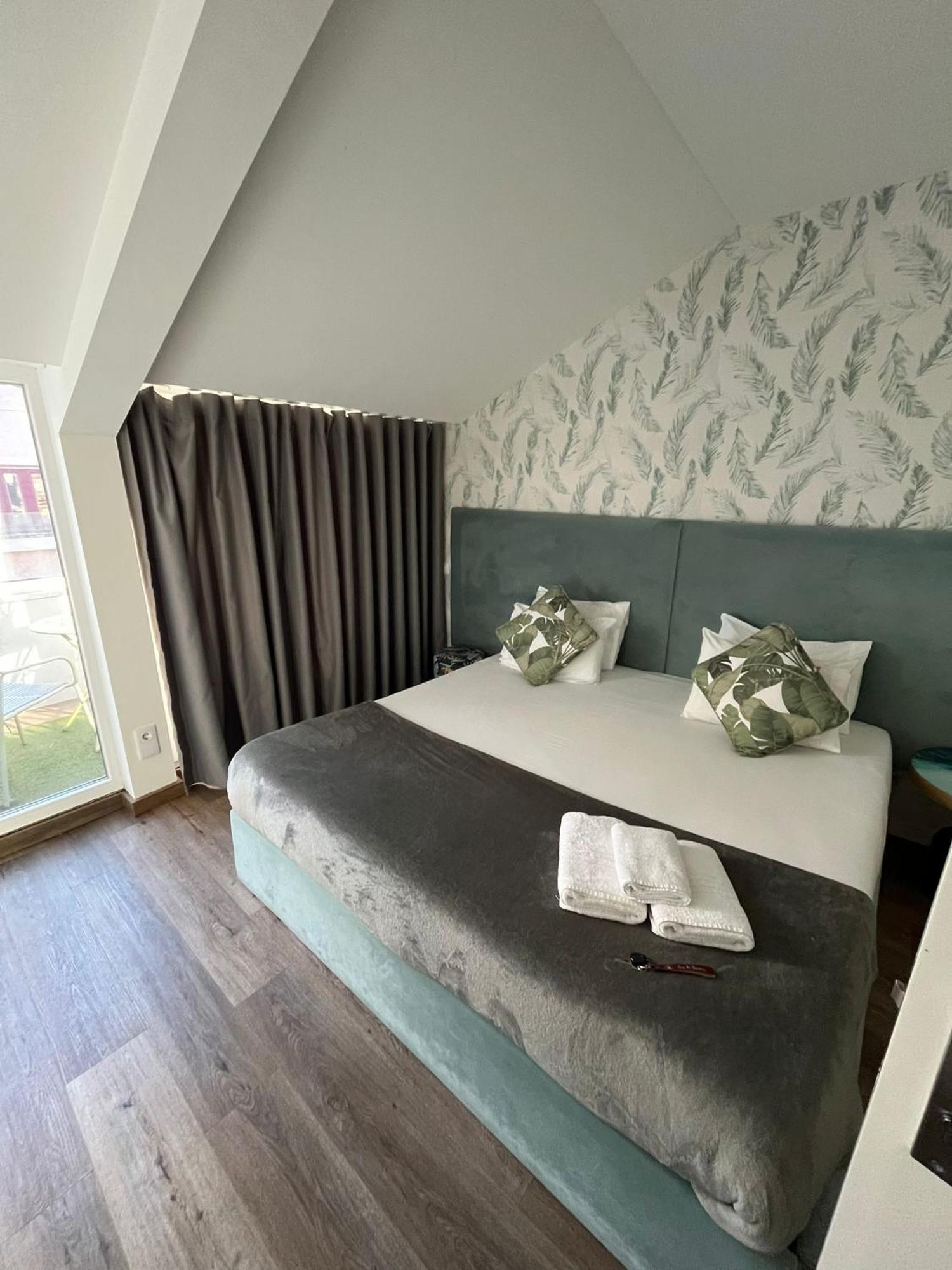 Double Room Private Bathroom