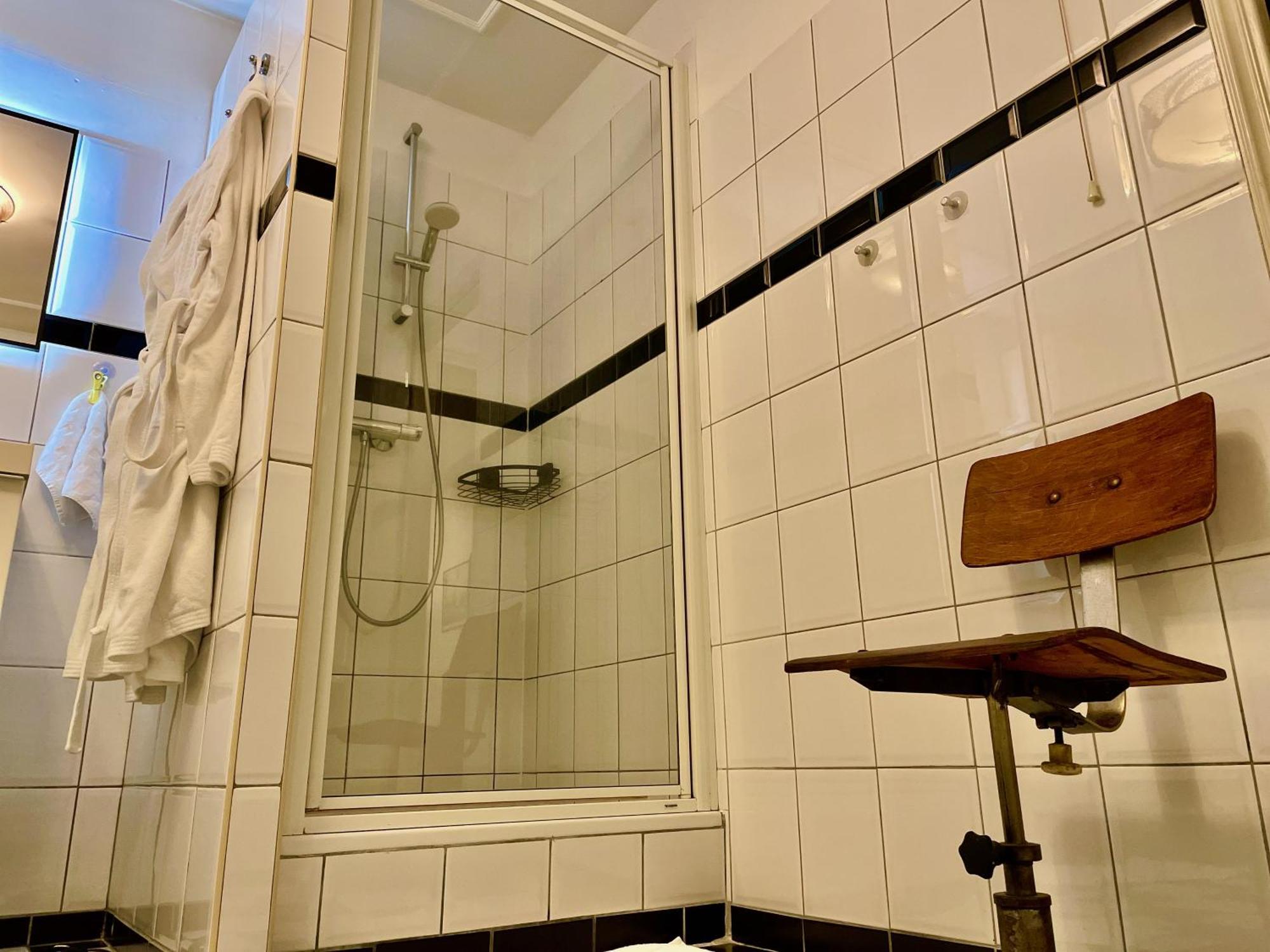 Double Room Private External Bathroom
