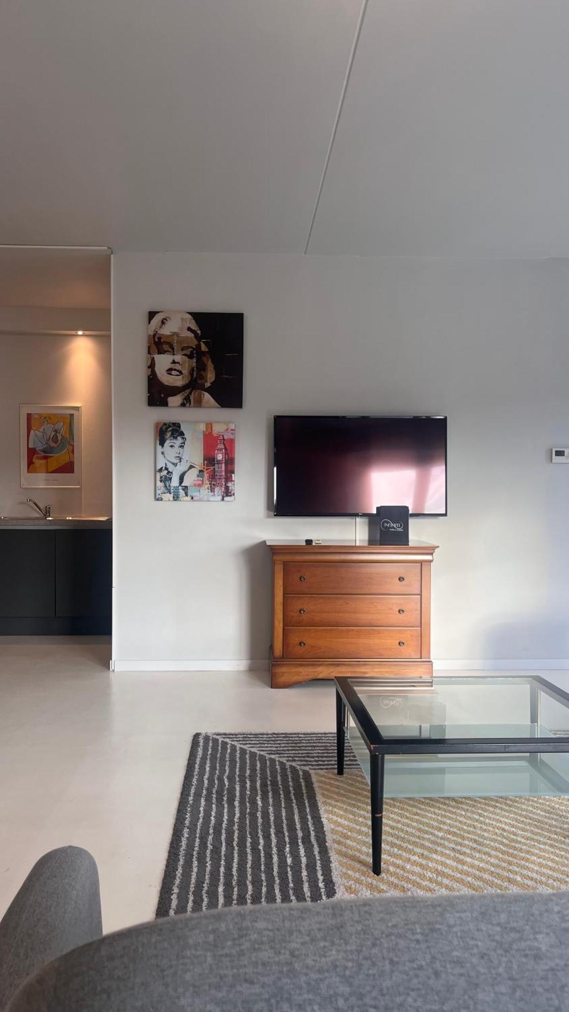 Large Double Room