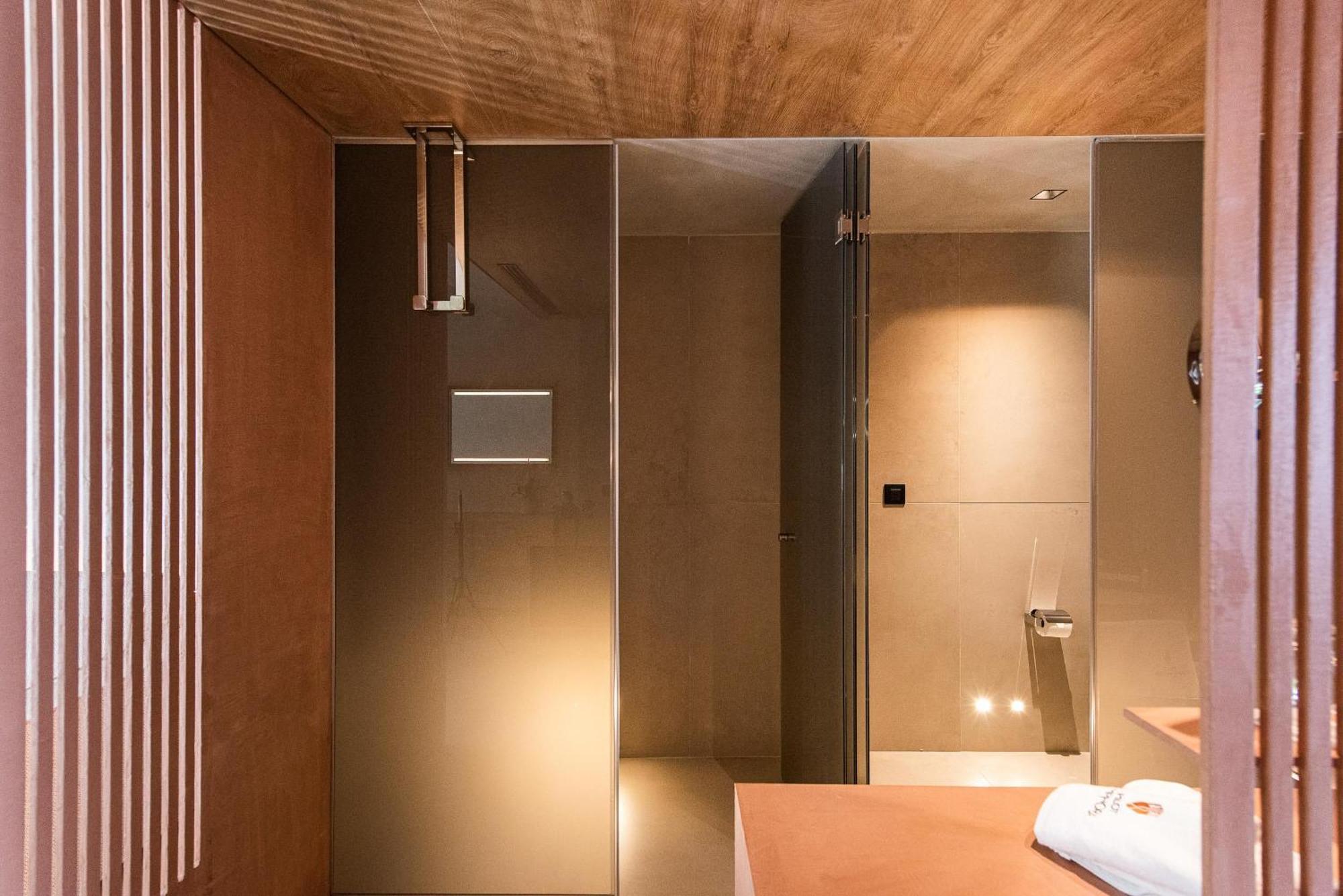 Amphora Suite Private Pool