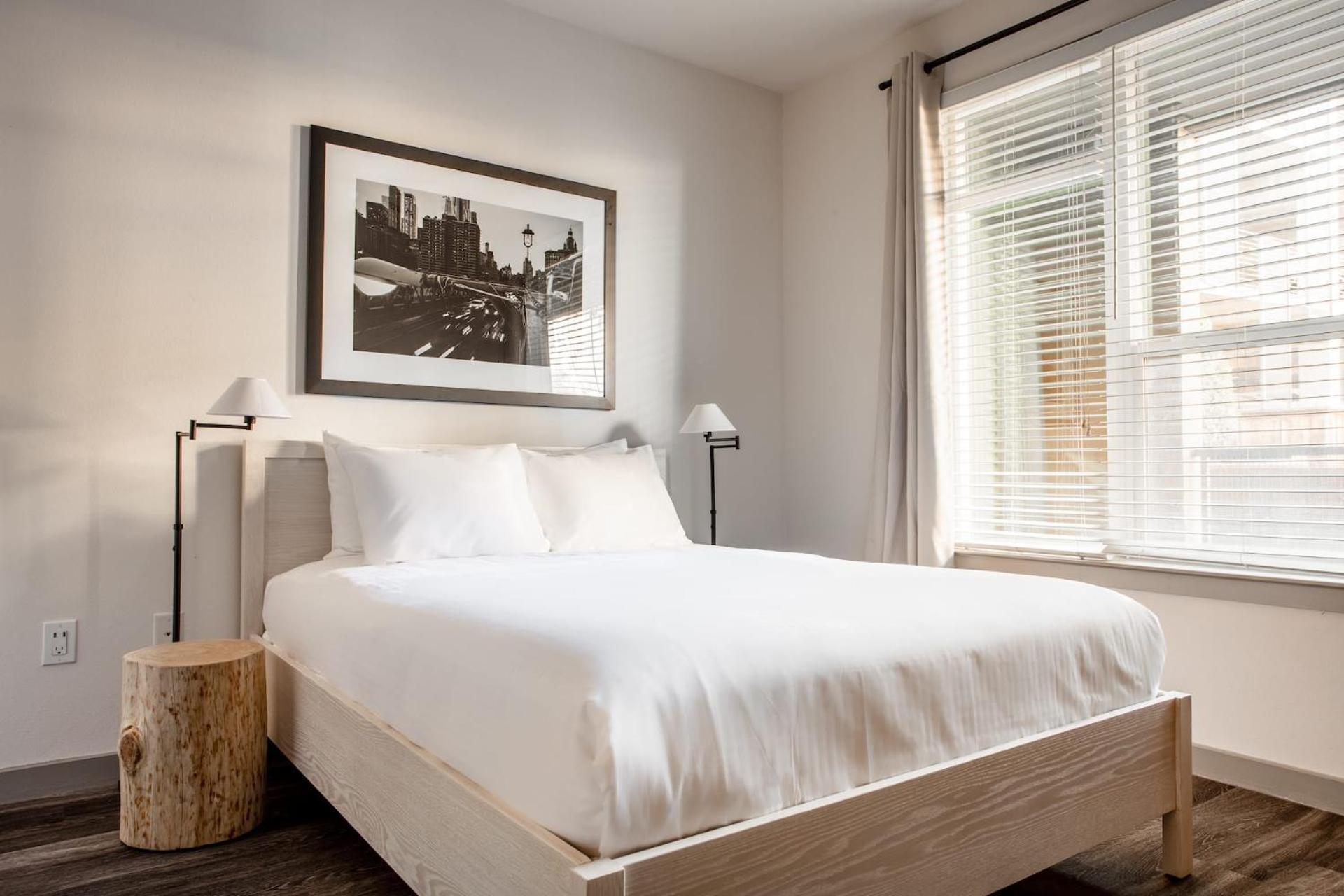 Two-Bedroom Apartment Self Check Virtual Front Desk