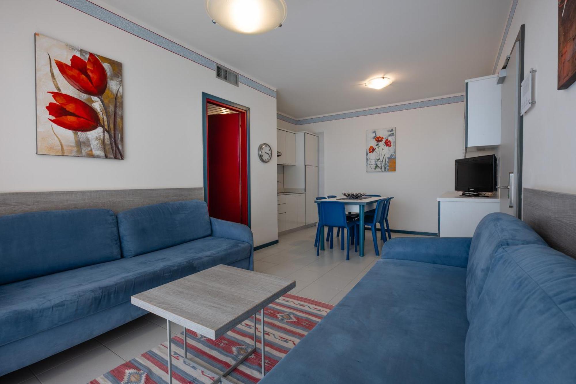 Two-Bedroom Apartment Sea View