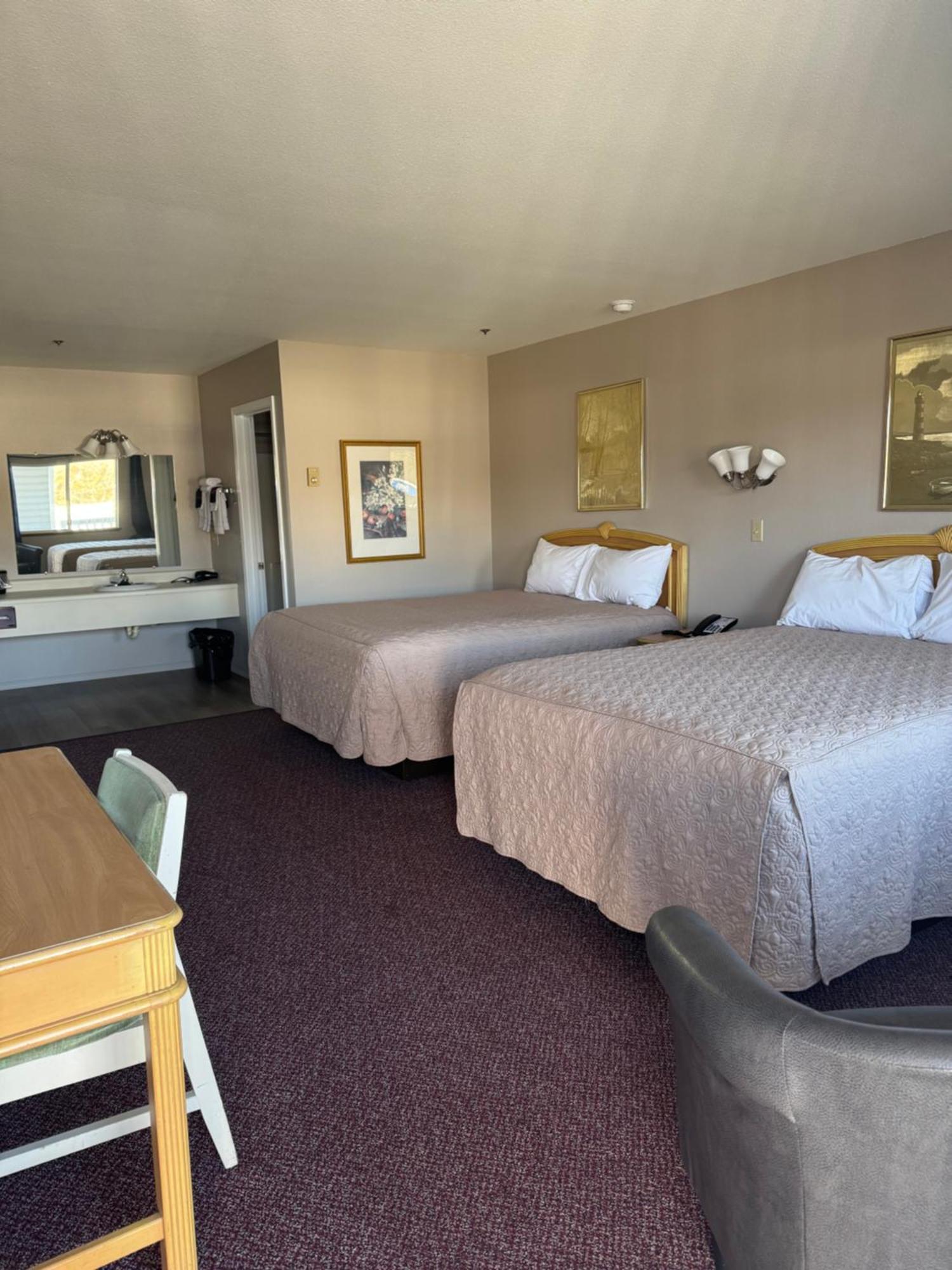 Standard Queen Room,1743409074:JPEG