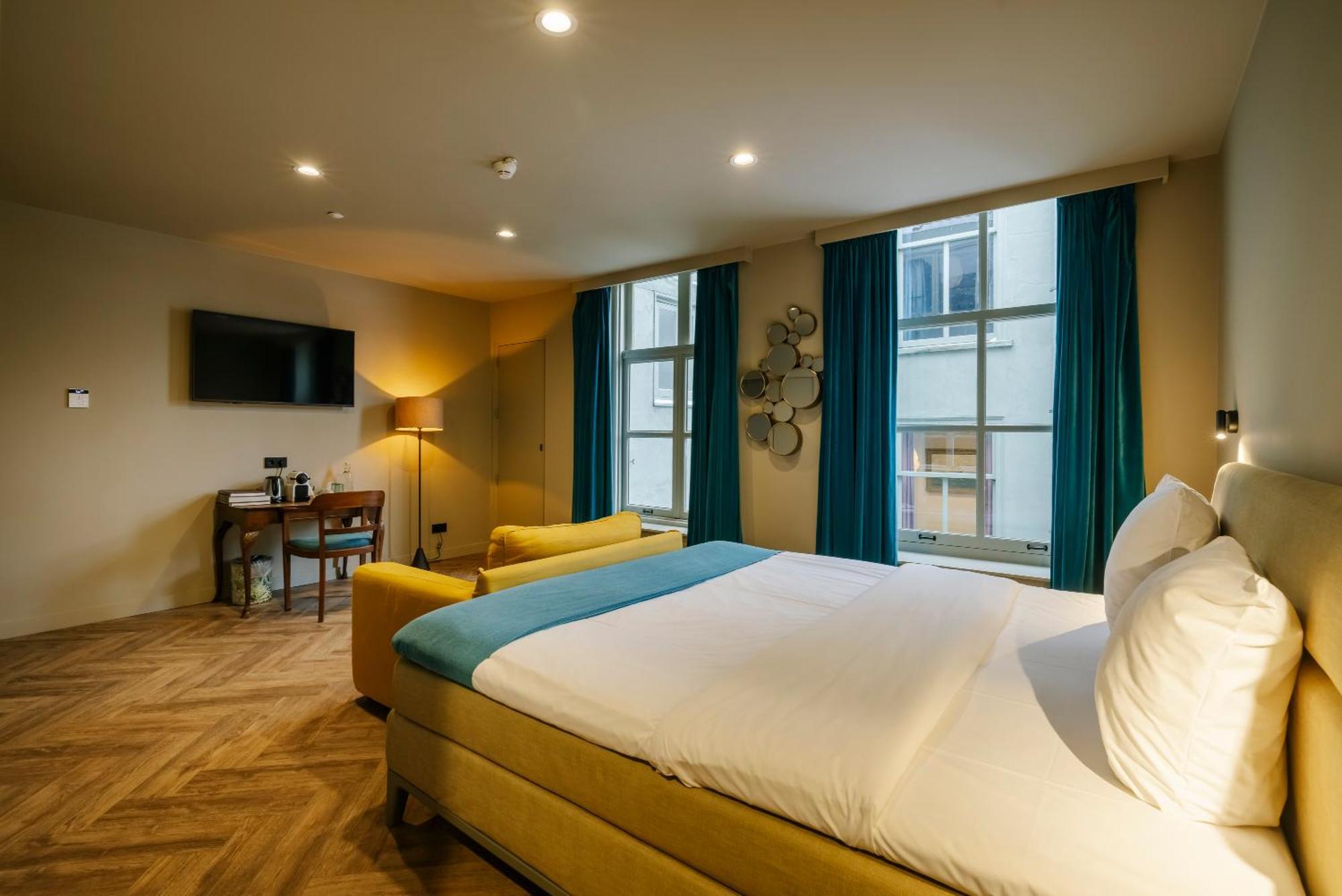 Classy Room
