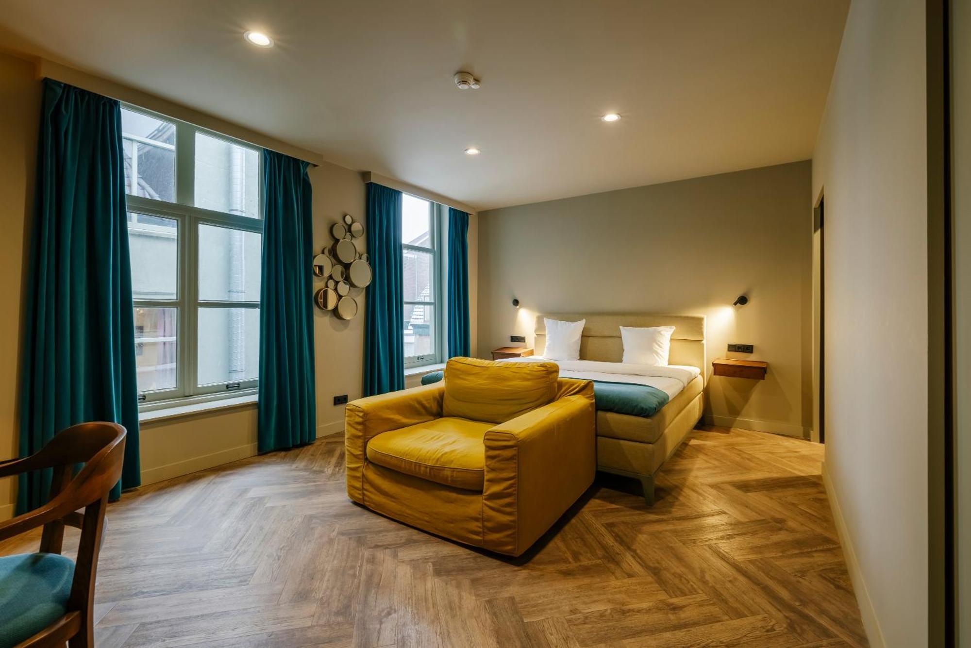 Classy Room