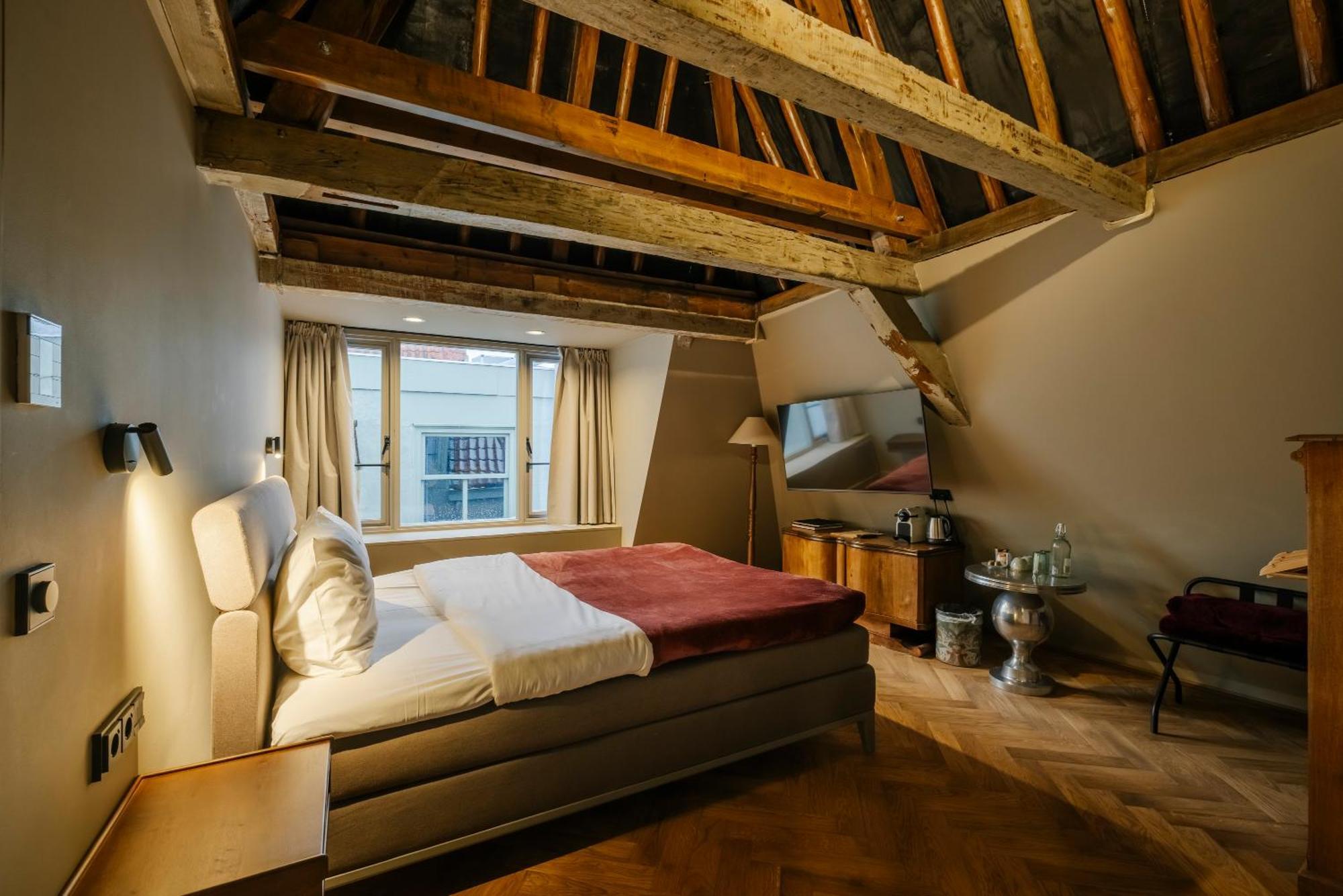 Cosy Room