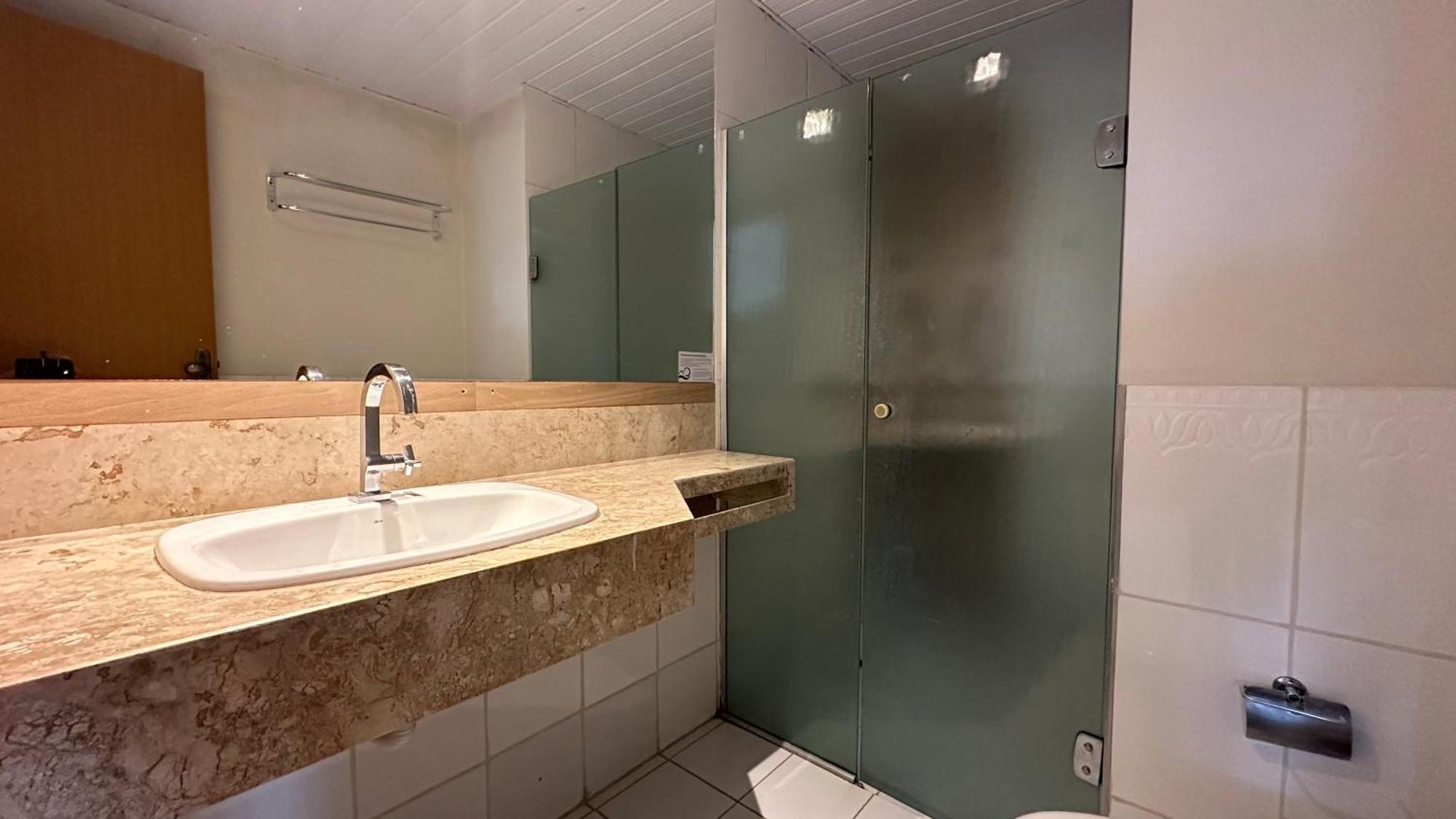 Standard Suite,1743595411:JPEG