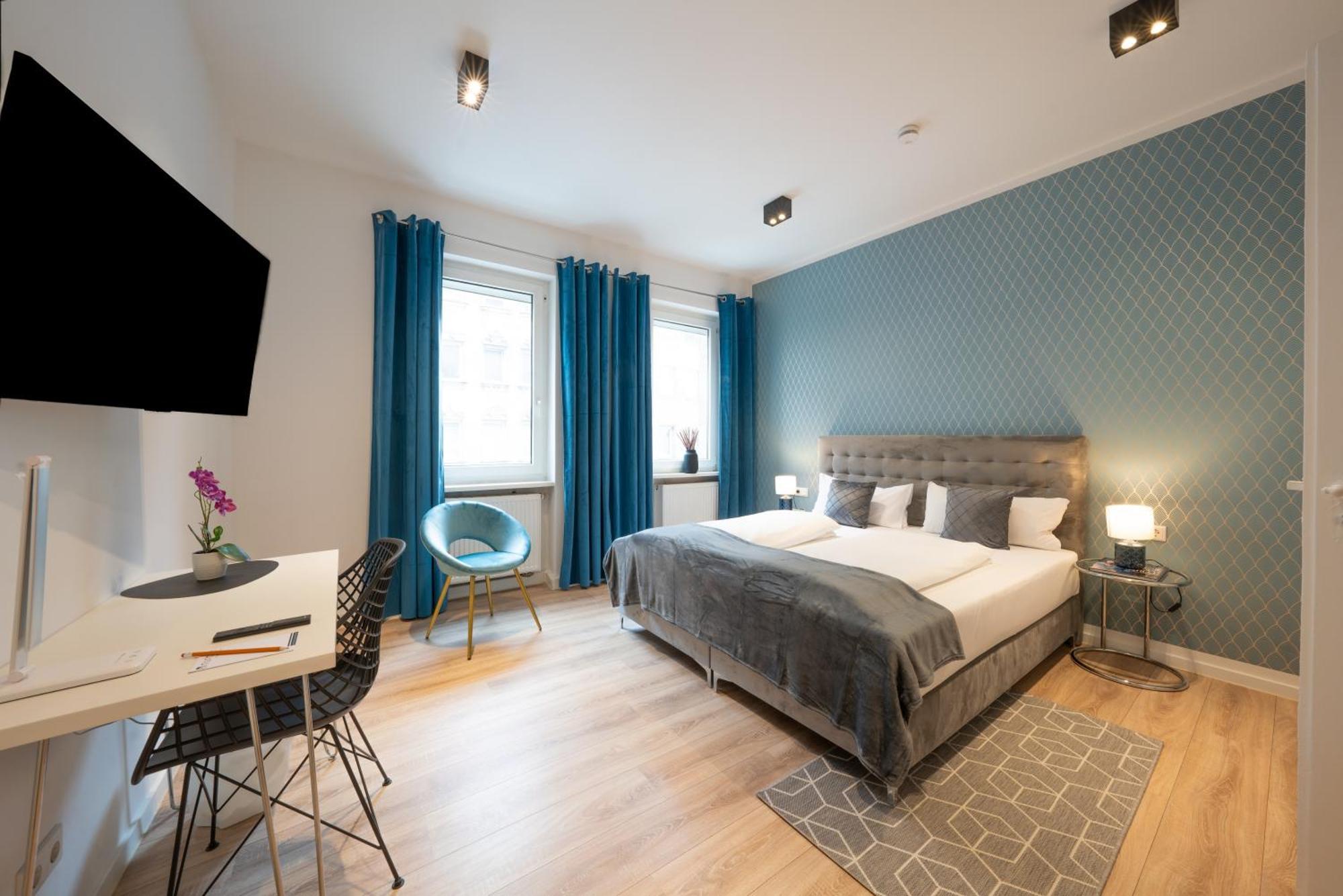 Deluxe Two-Bedroom Apartment