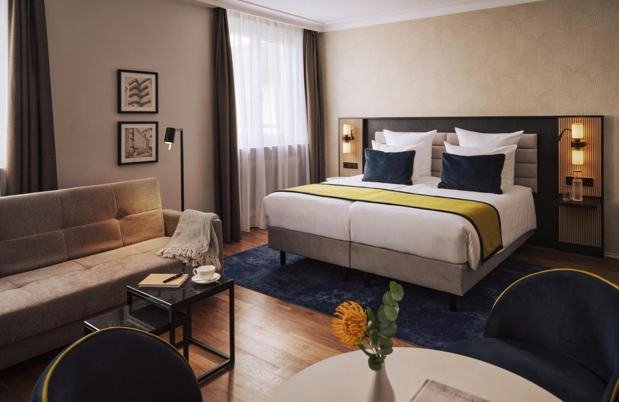 Premium Quadruple Room,1746820328:JPEG