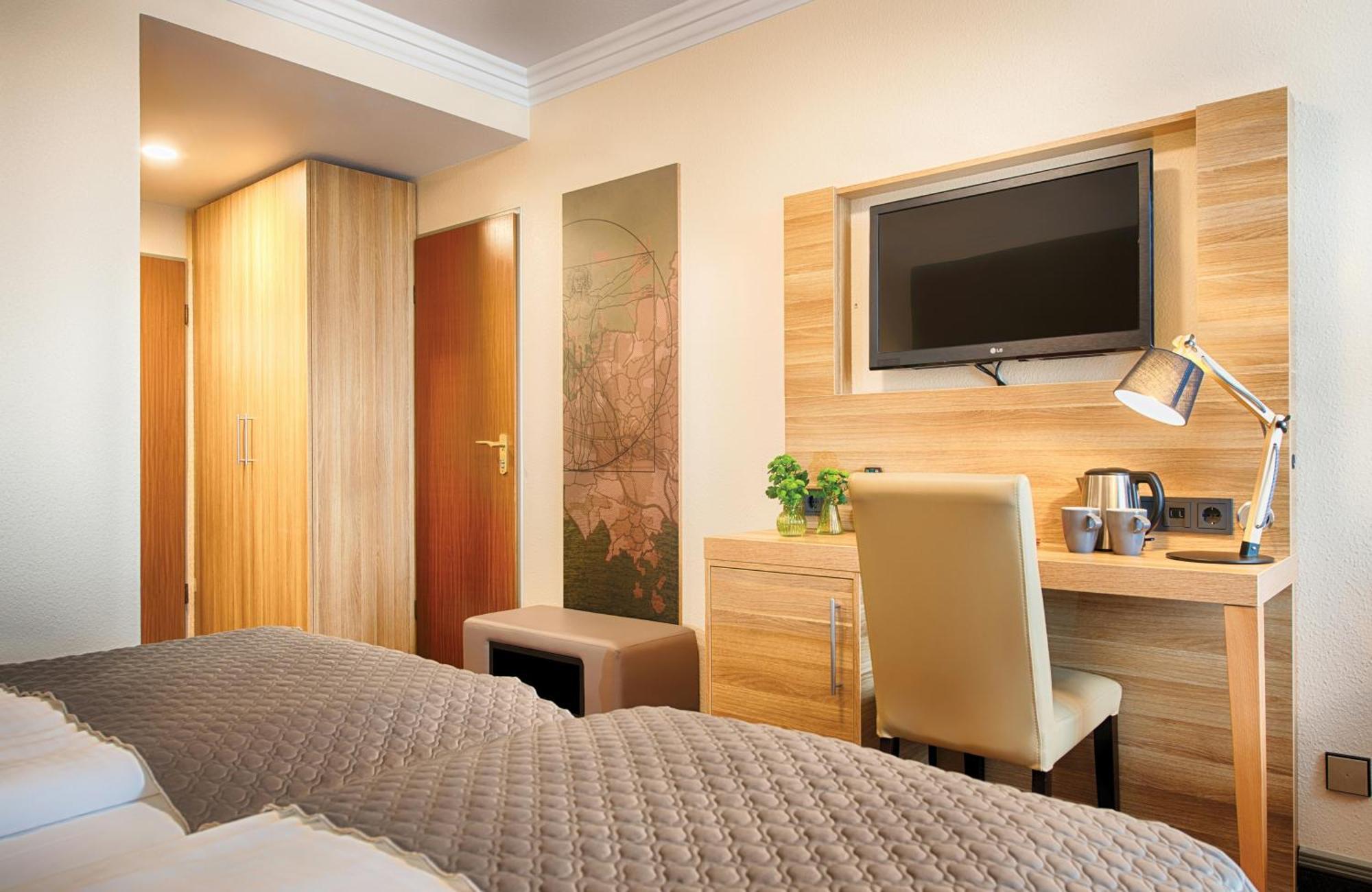 Comfort Double or Twin Room
