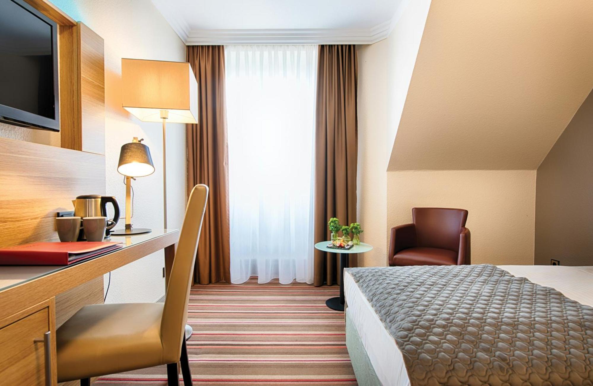 Comfort Double or Twin Room