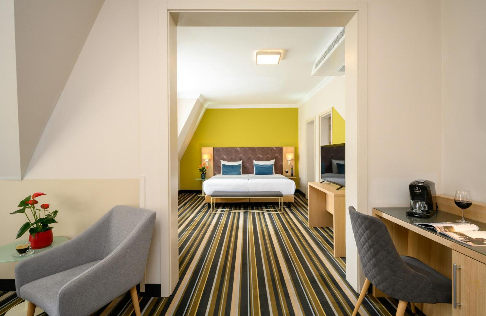 Junior Suite
