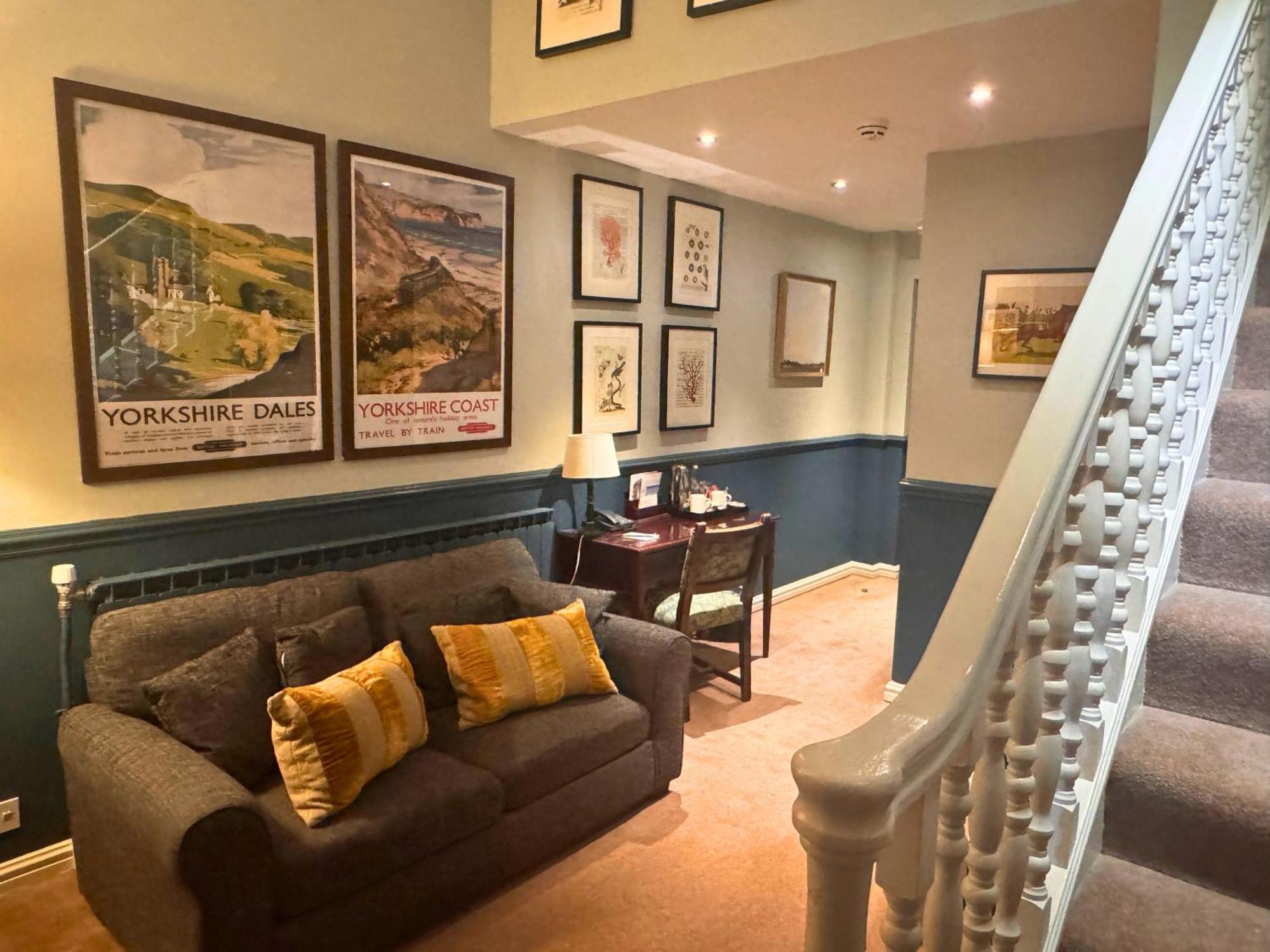 Split-level Suite