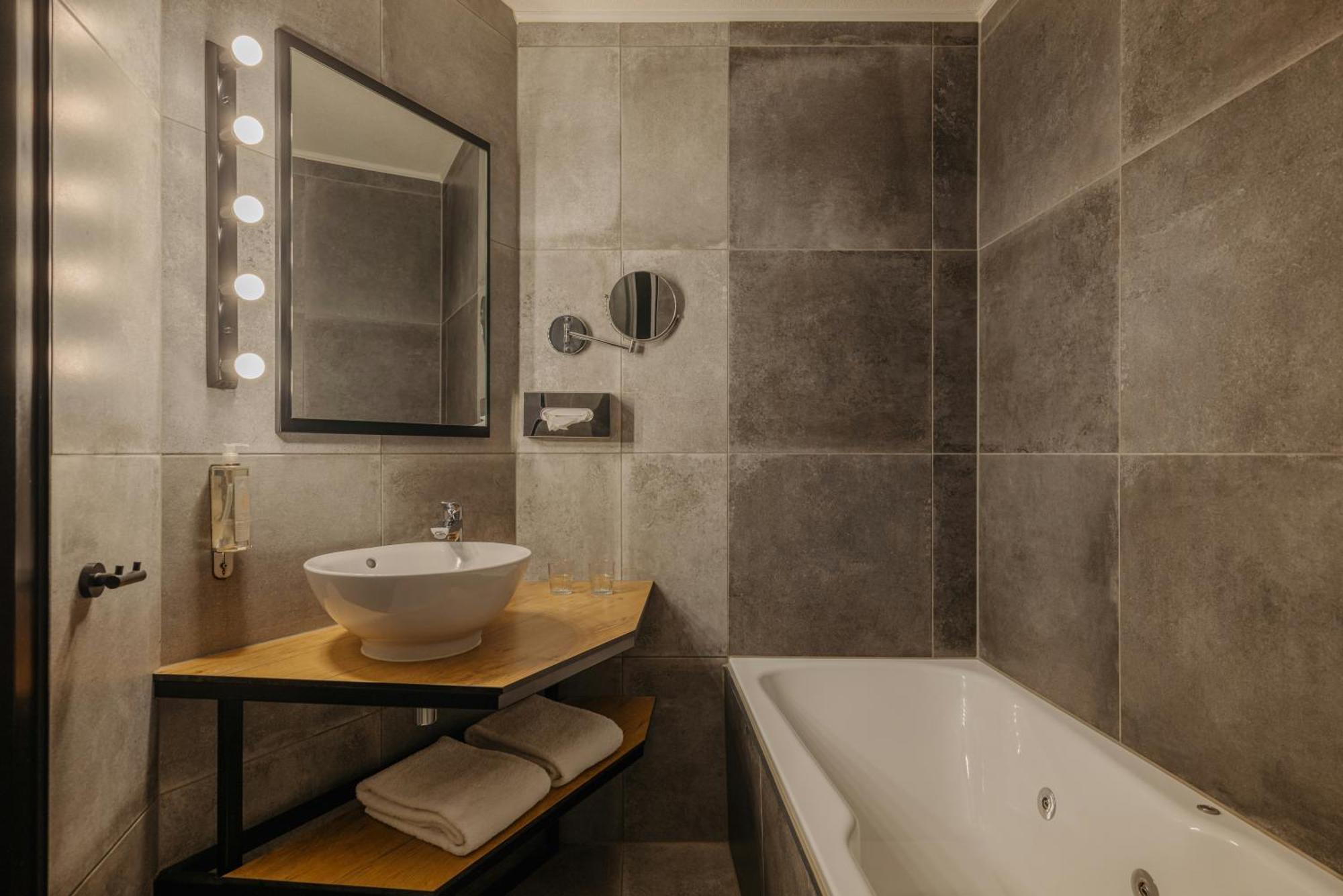 Superior Room 1 Double Bed