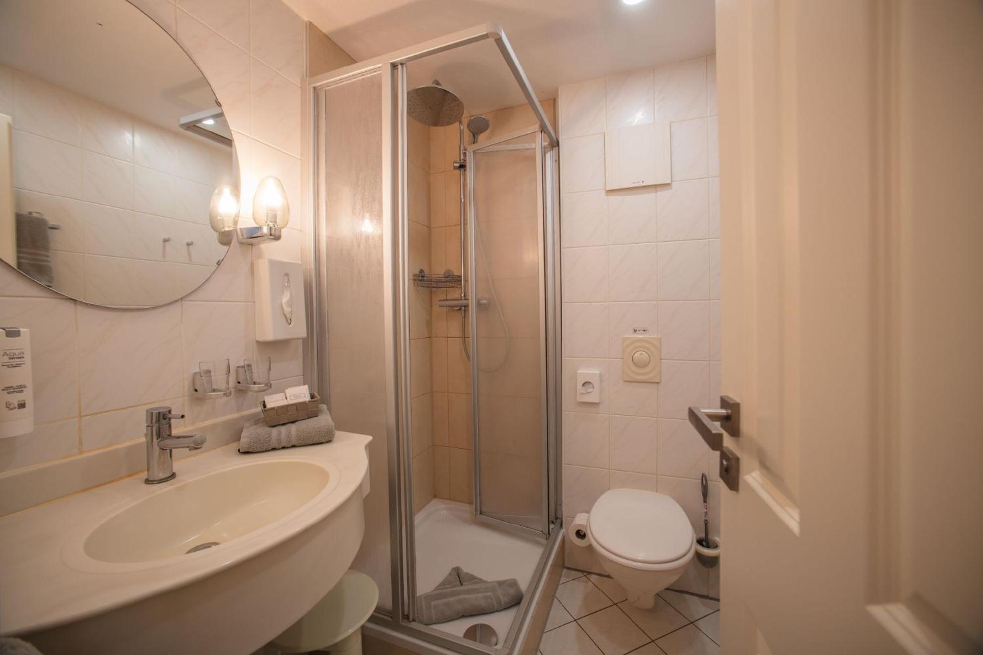Standard Double Room,1746821224:JPEG