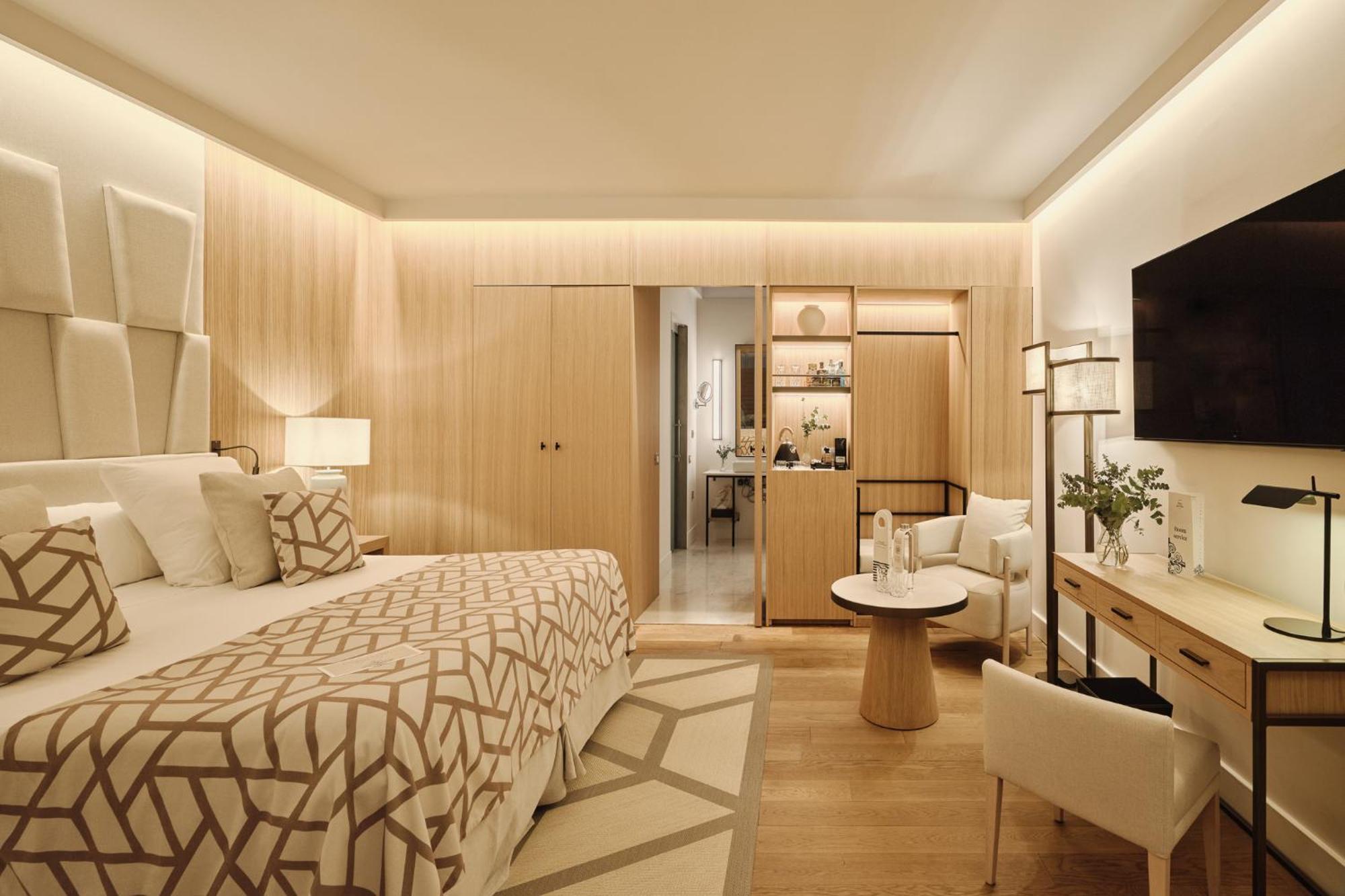 Double or Twin Room Terrace