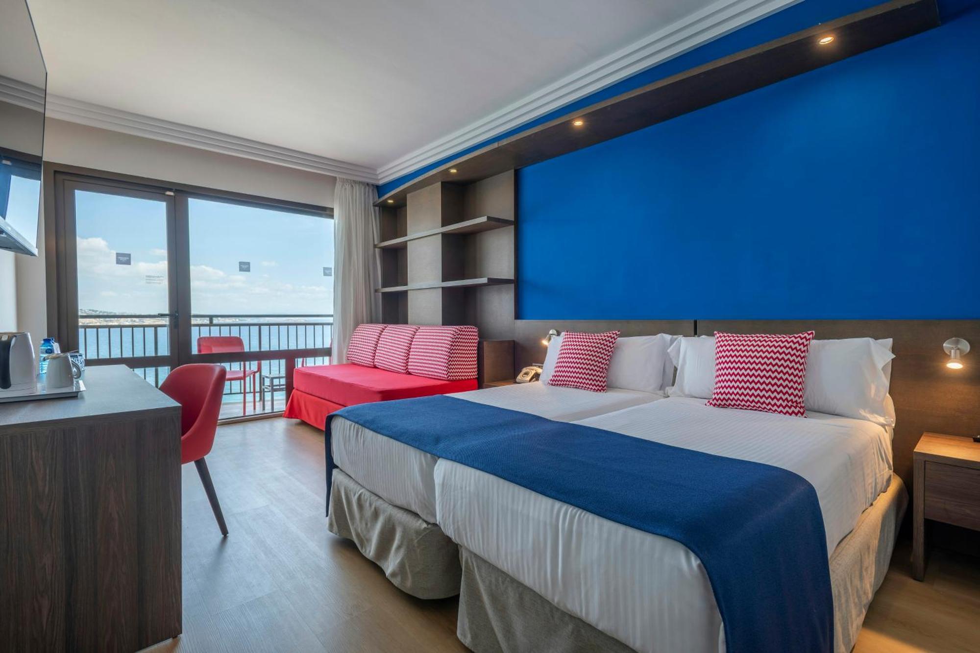 Superior Double Side Sea View