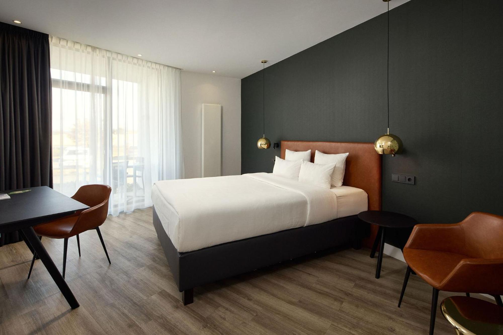 Standard Single Room,1746828747:JPEG