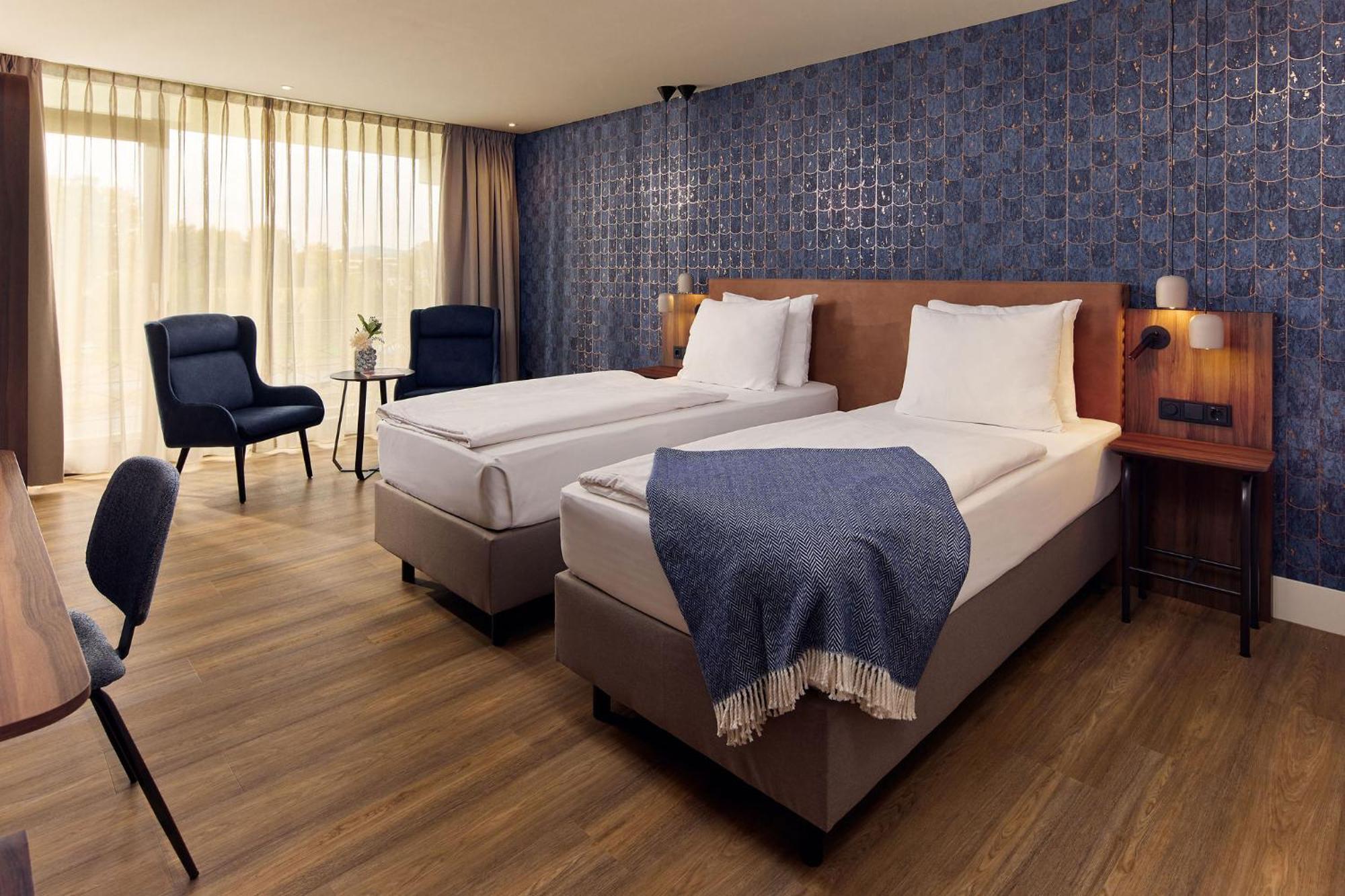 Deluxe Twin Room,1746828737:JPEG