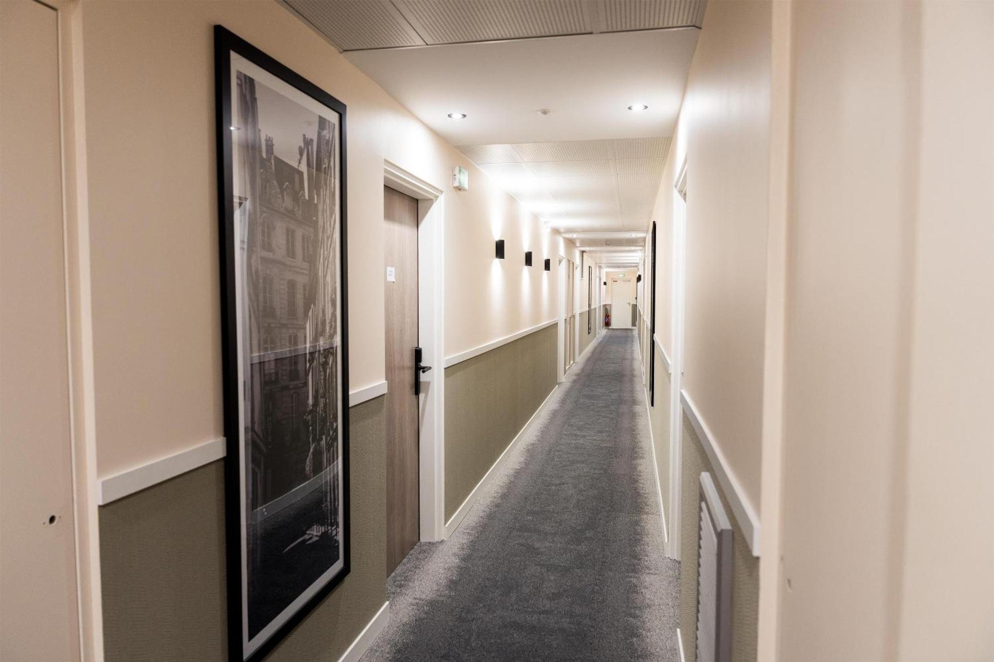 Standard Room,1746845420:JPEG