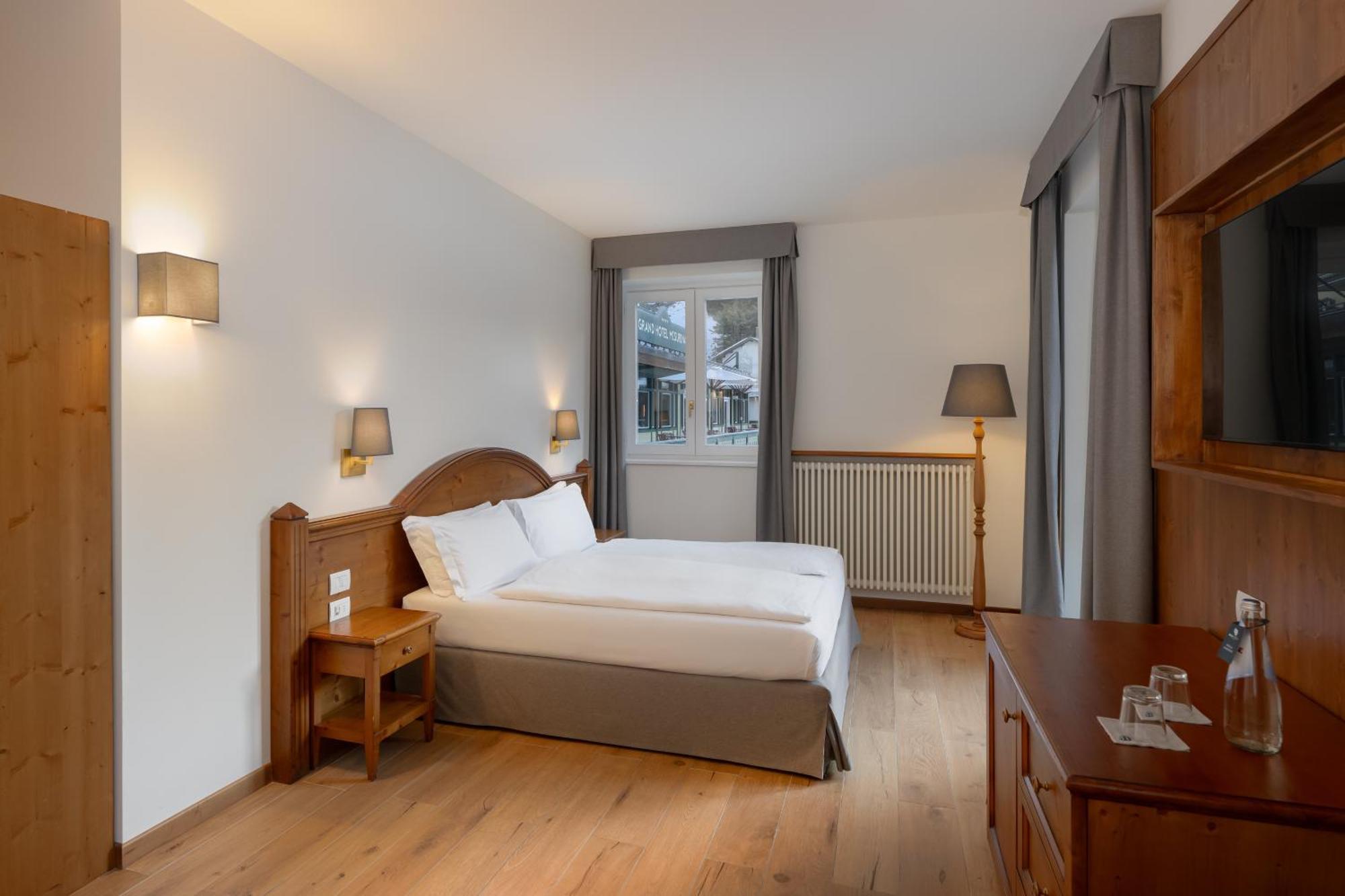 Superior Room Lake View