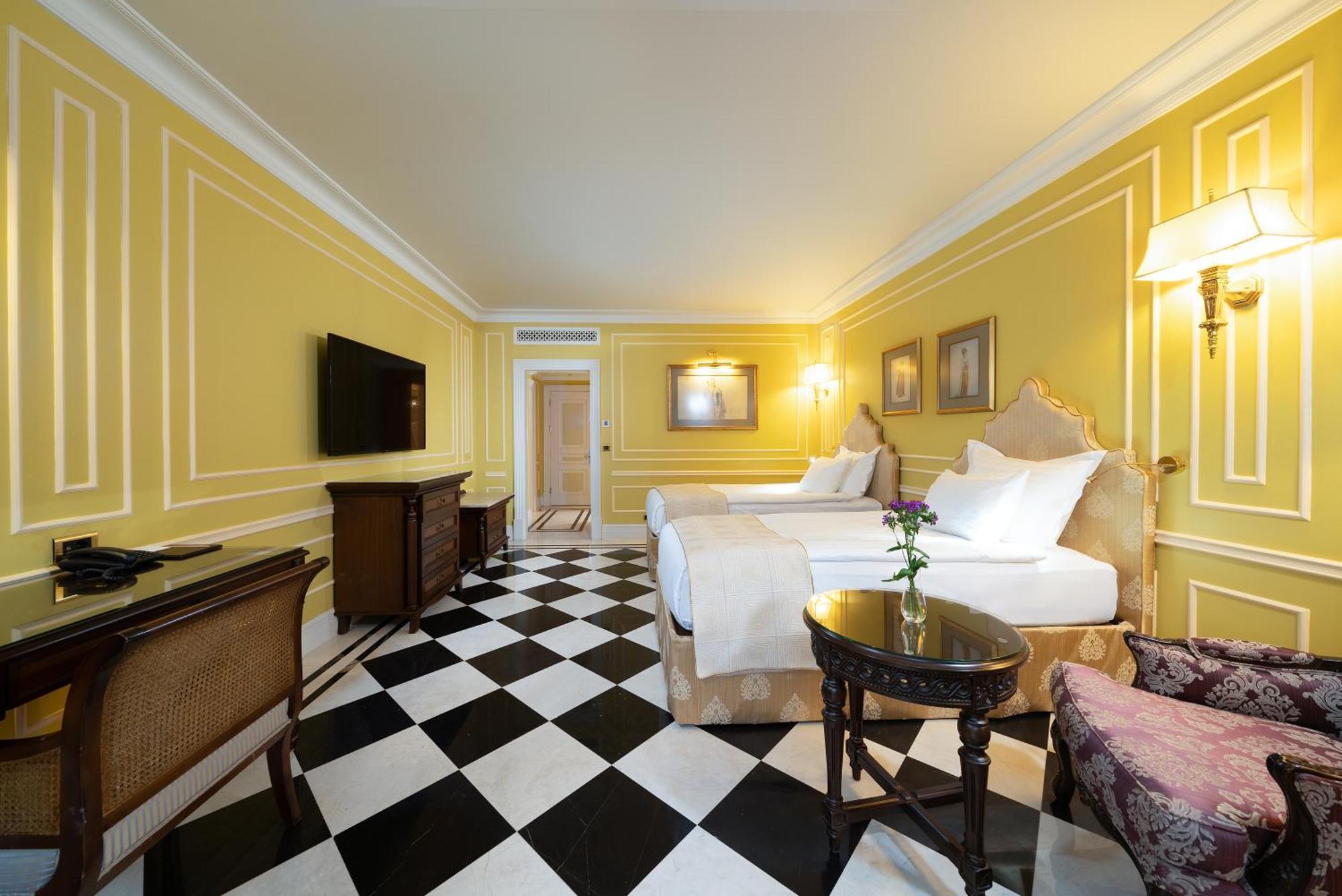 Family Suite