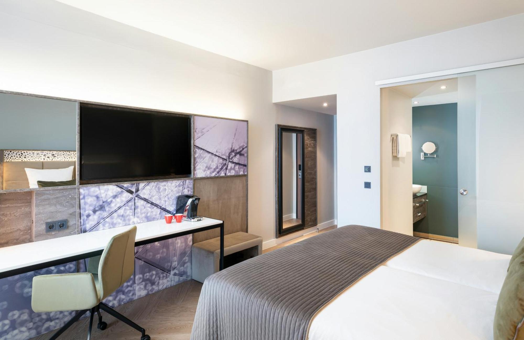 Superior Double Room,1746862190:JPEG