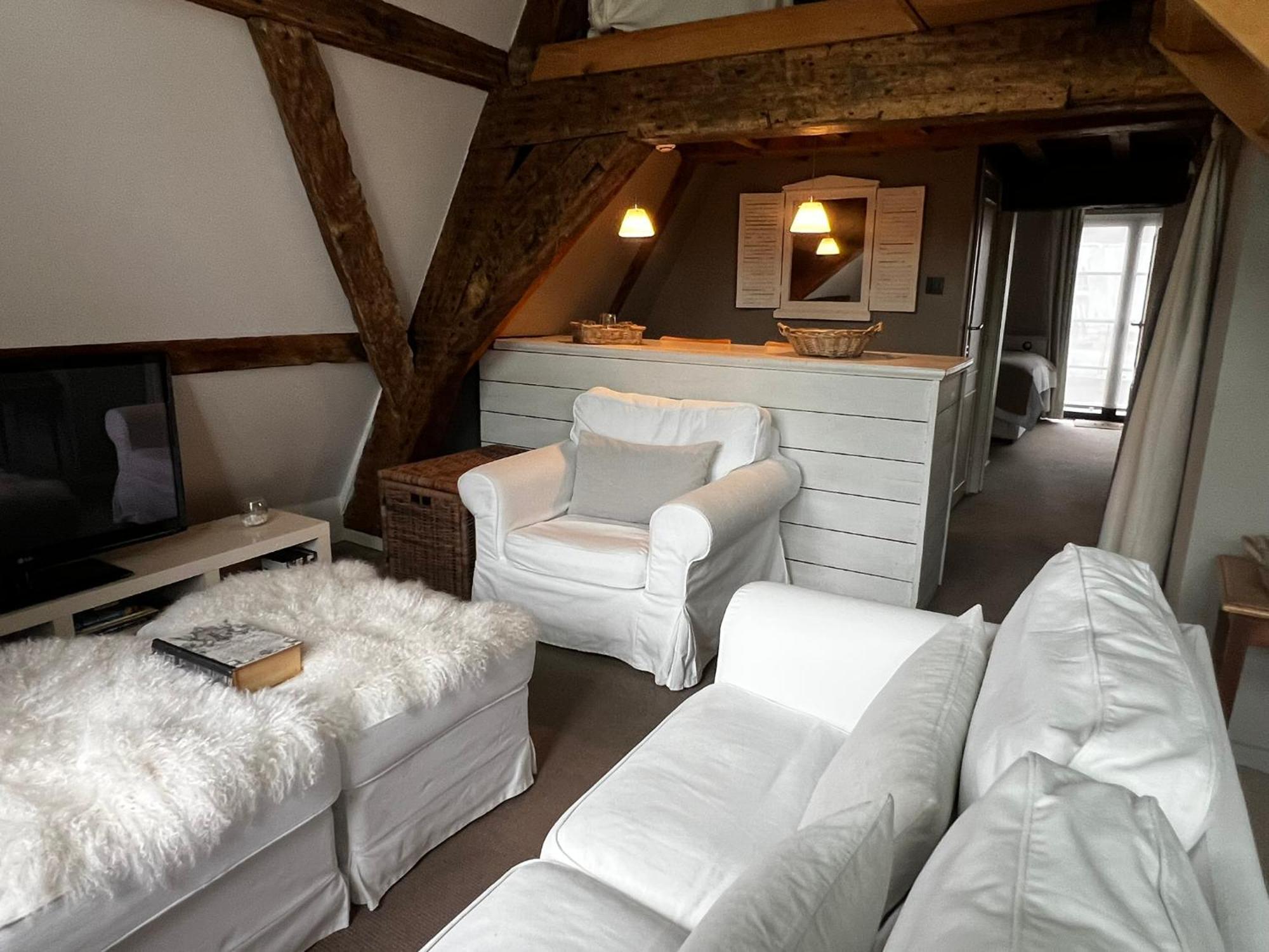 Two-Bedroom Suite Third Floor