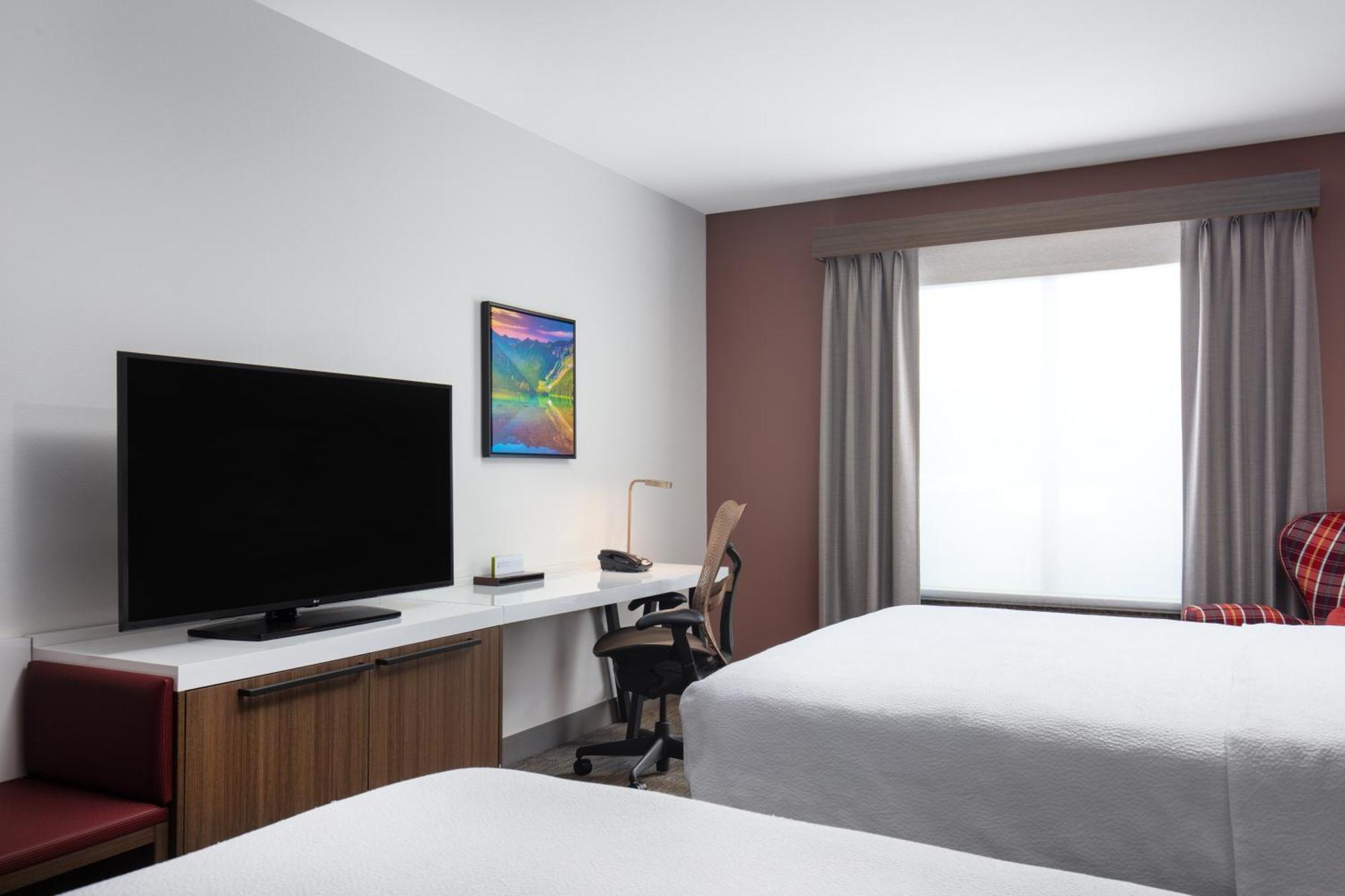 Queen Room Two Queen Beds